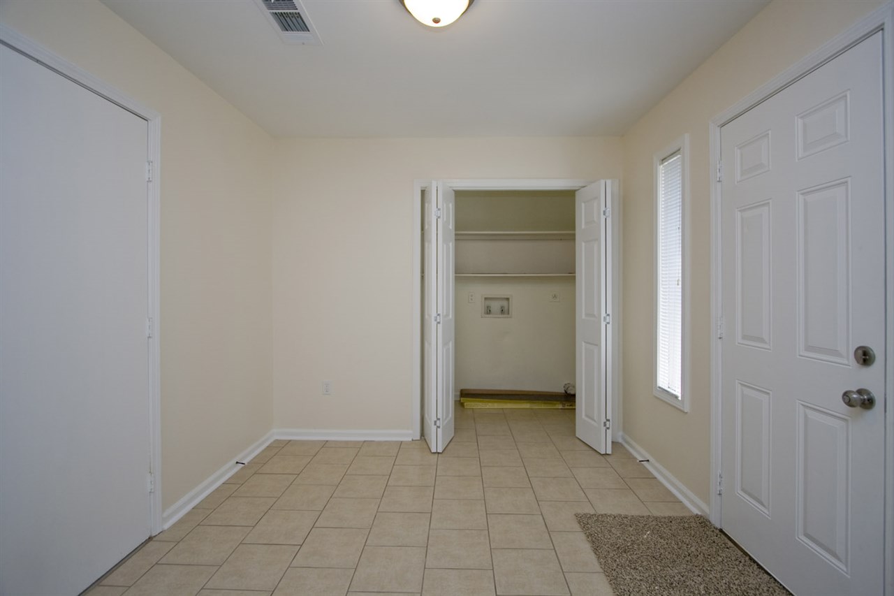 SANDALWOOD - Residential