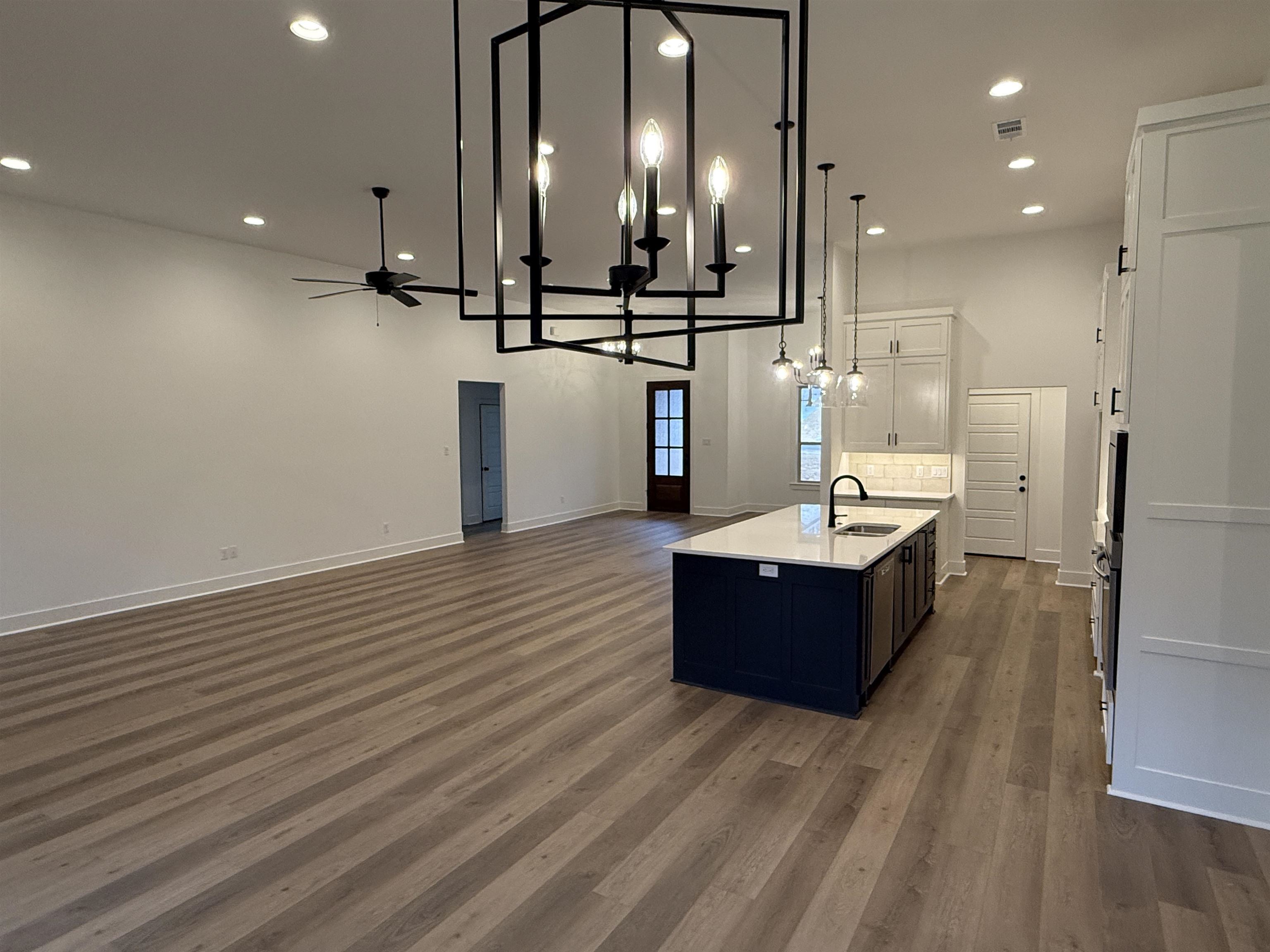 MILLERS GLENN - Residential