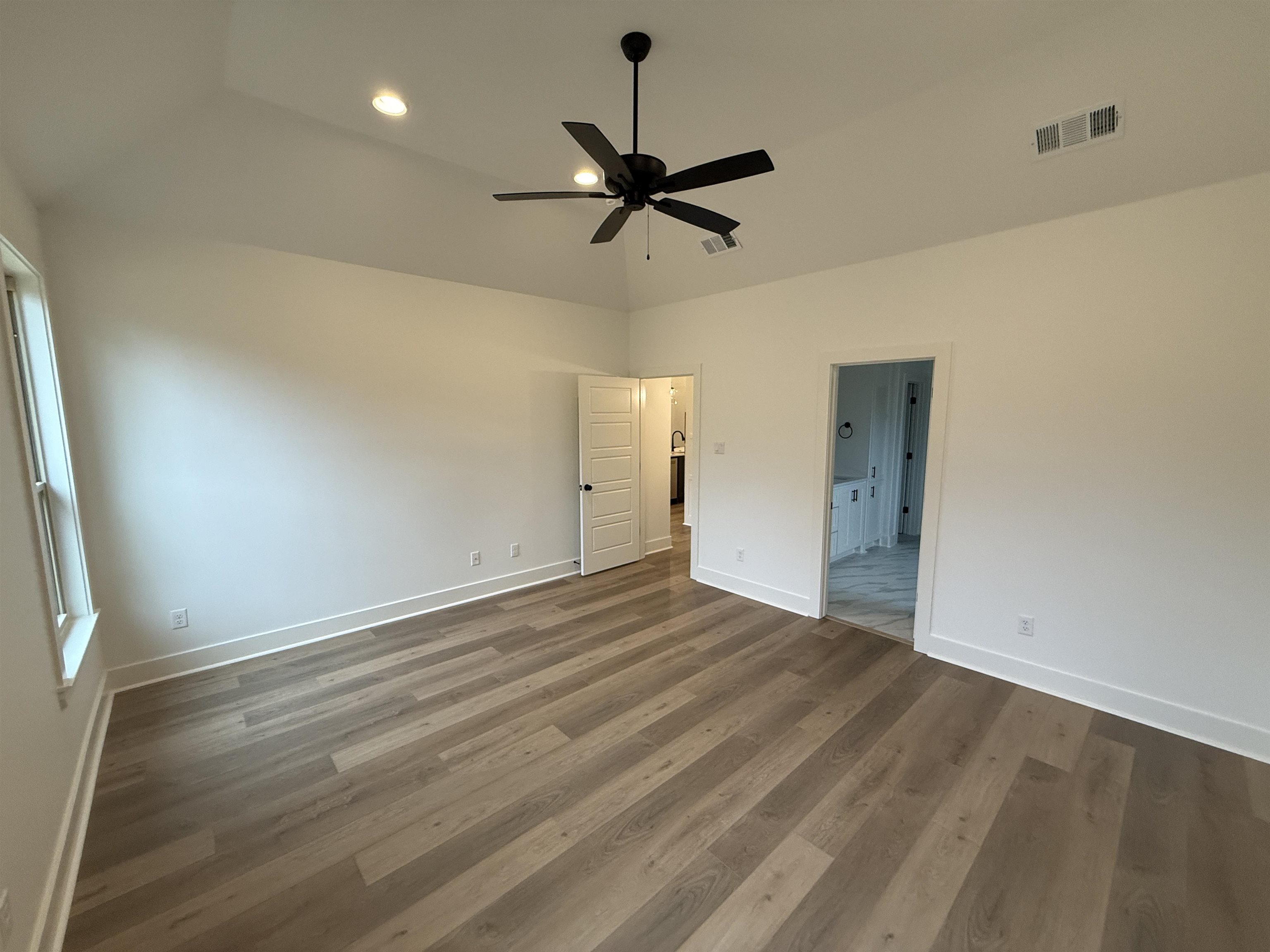 MILLERS GLENN - Residential