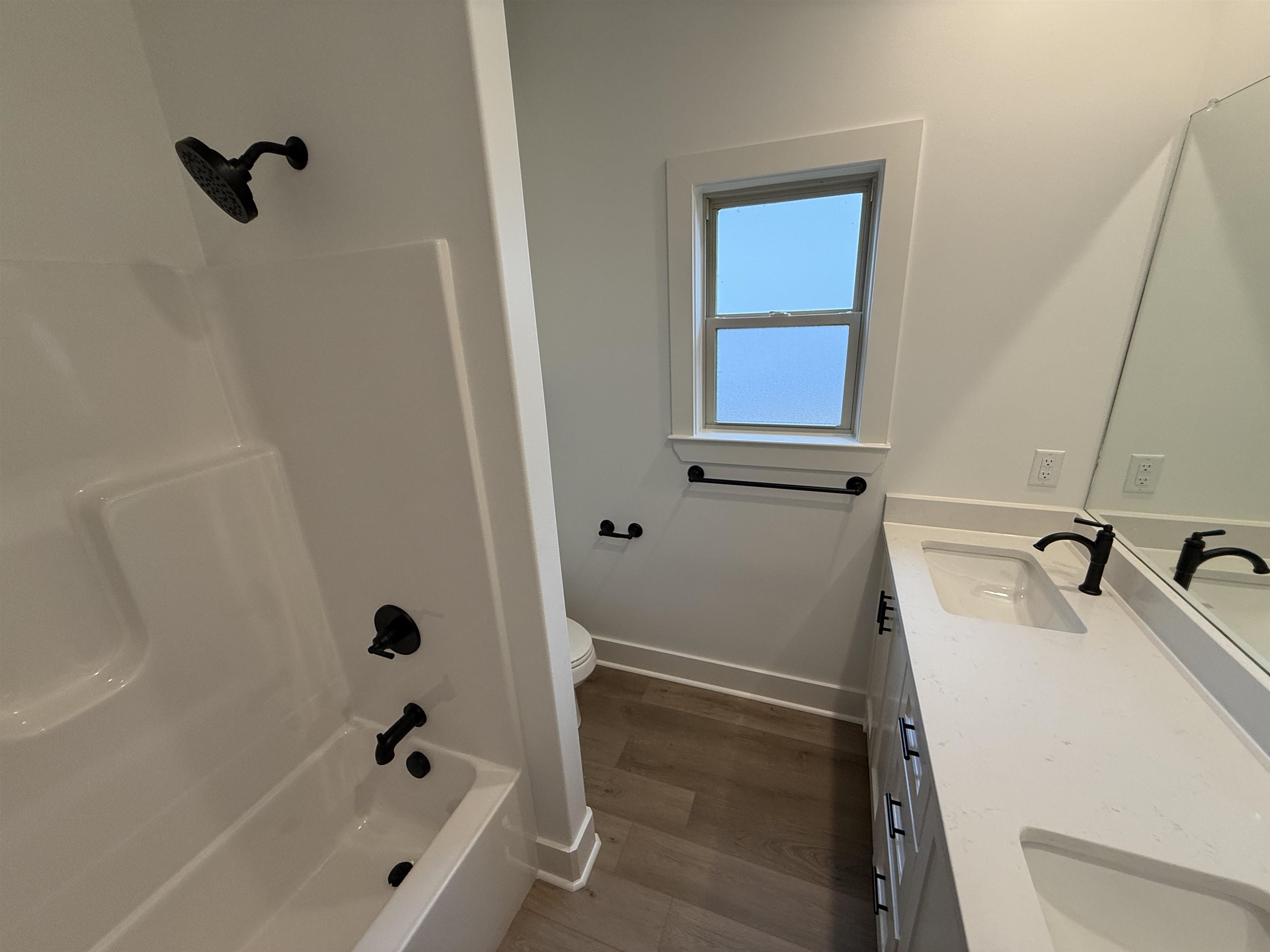 MILLERS GLENN - Residential