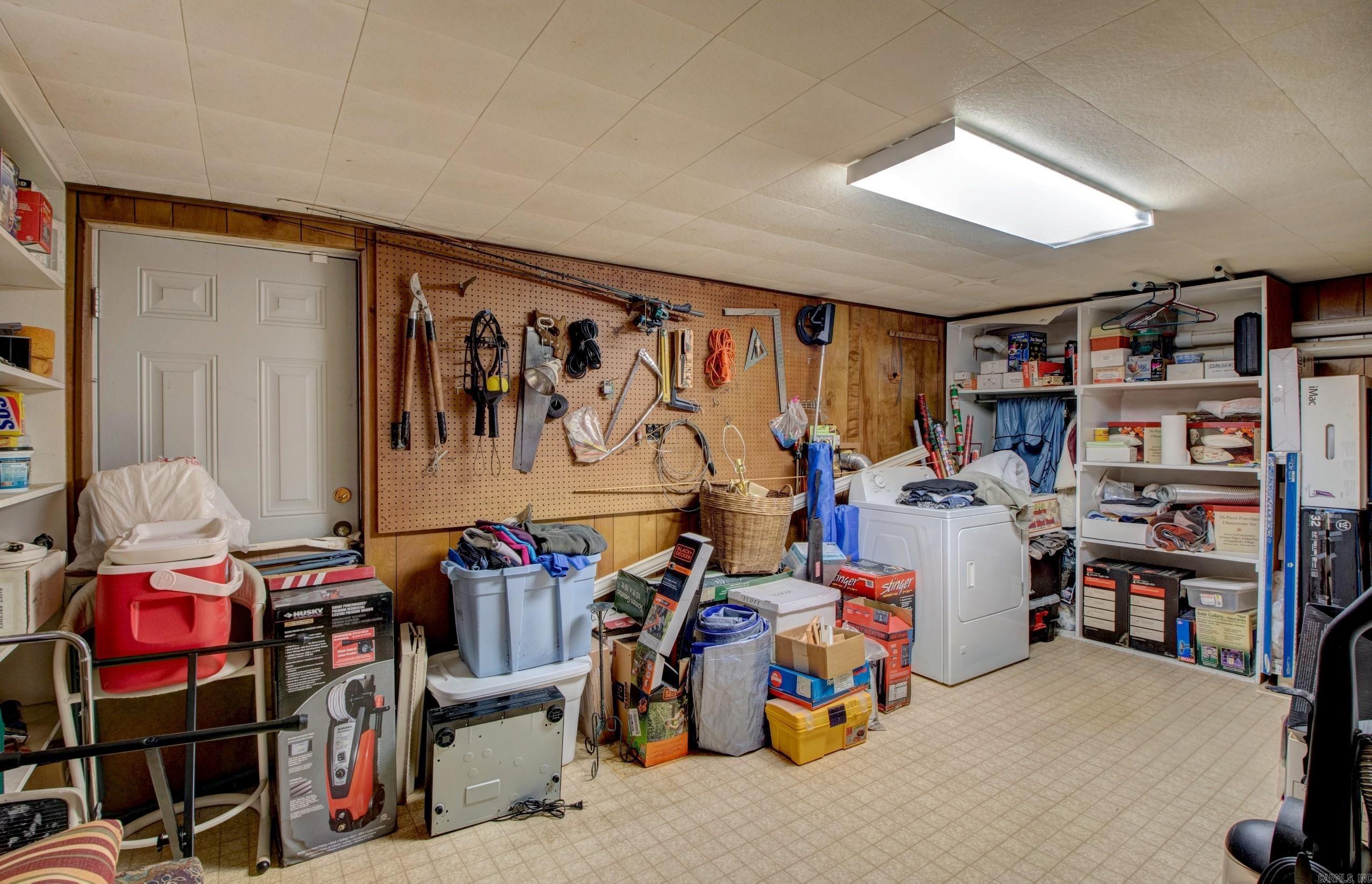 KINGWOOD PLACE - Residential