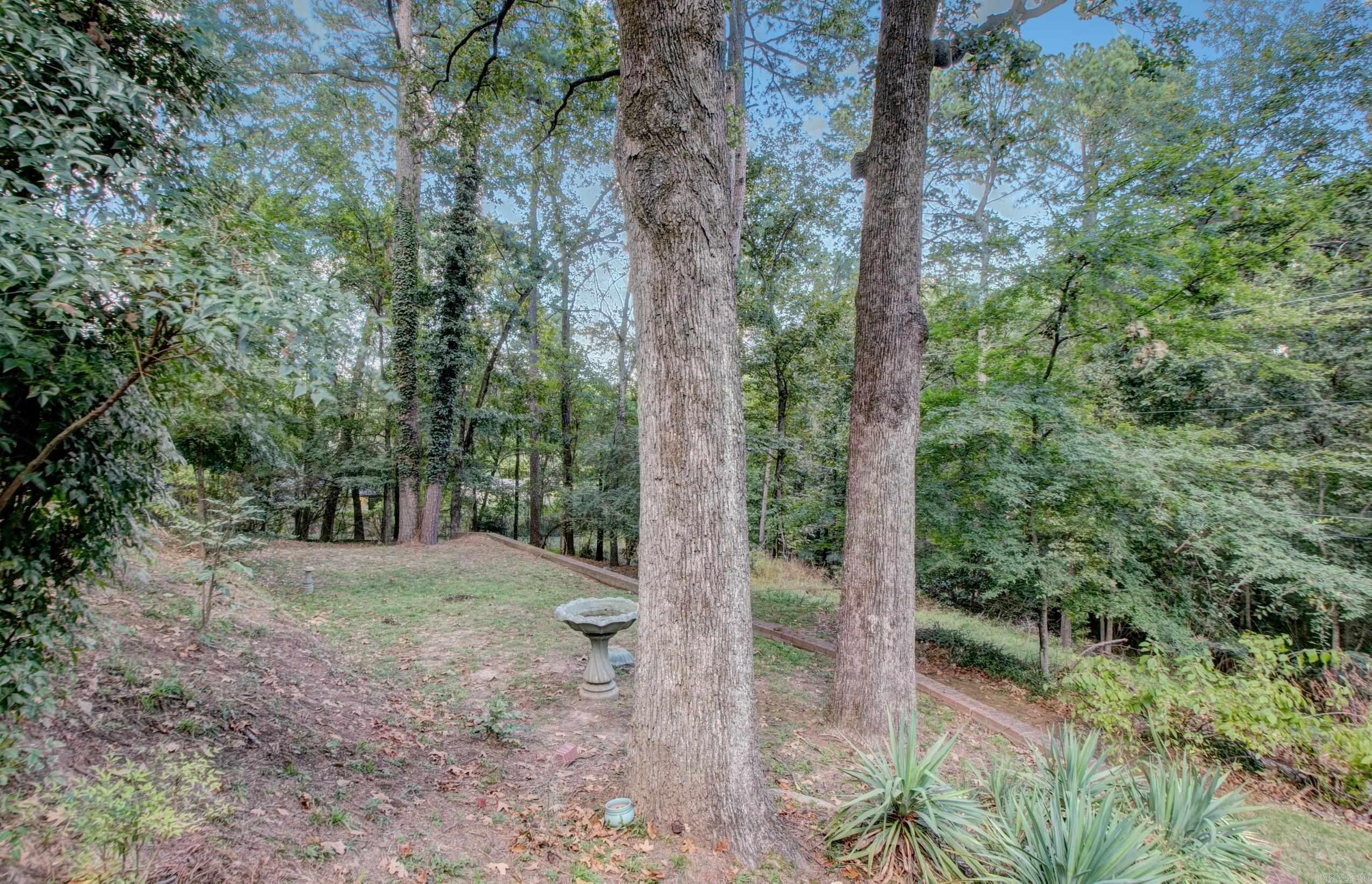 KINGWOOD PLACE - Residential