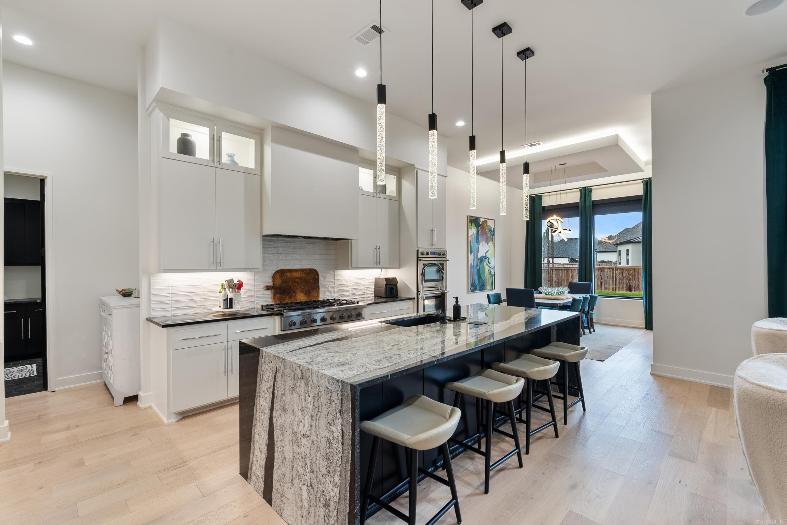 WEST LAKE VILLAGE - Residential