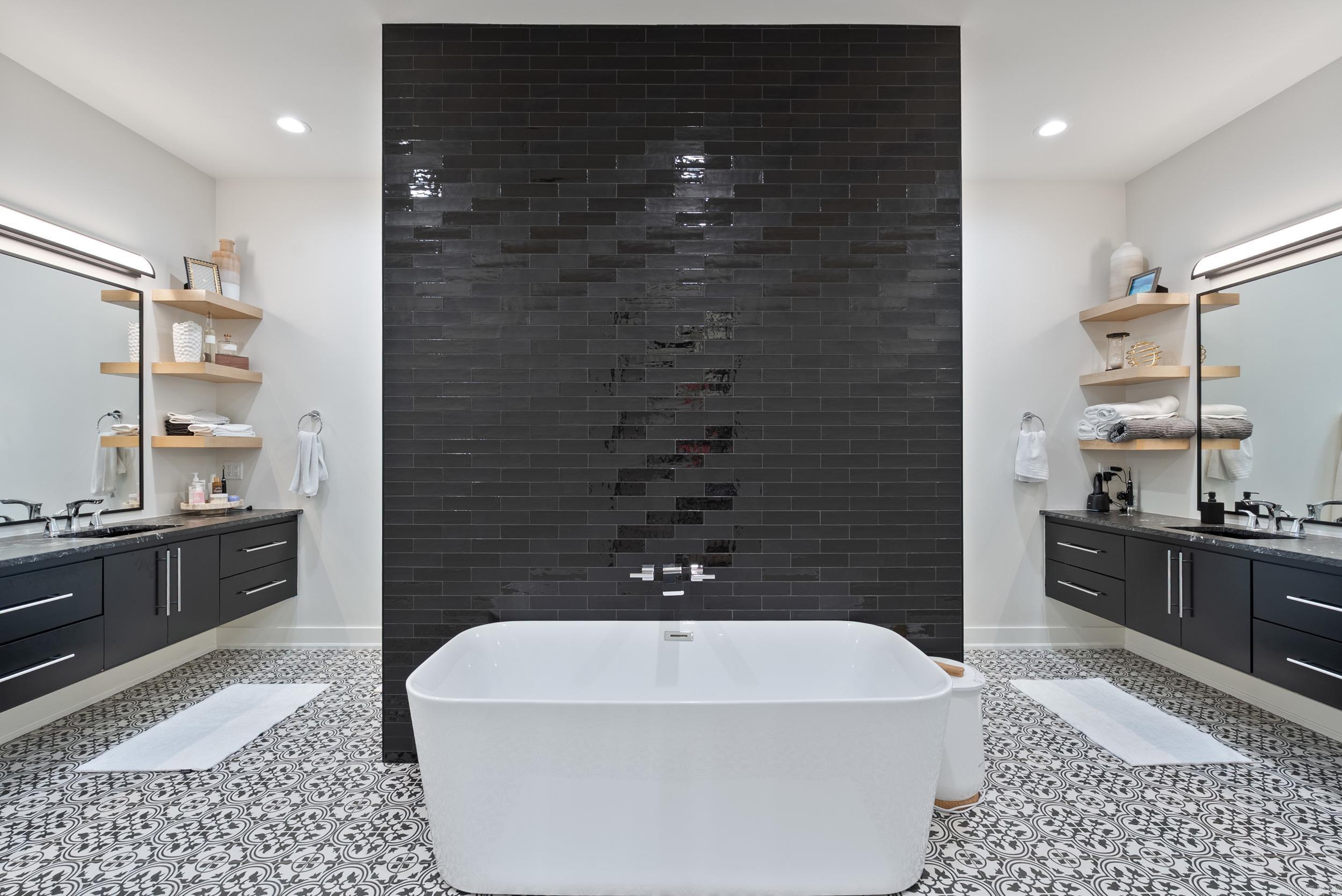 WEST LAKE VILLAGE - Residential