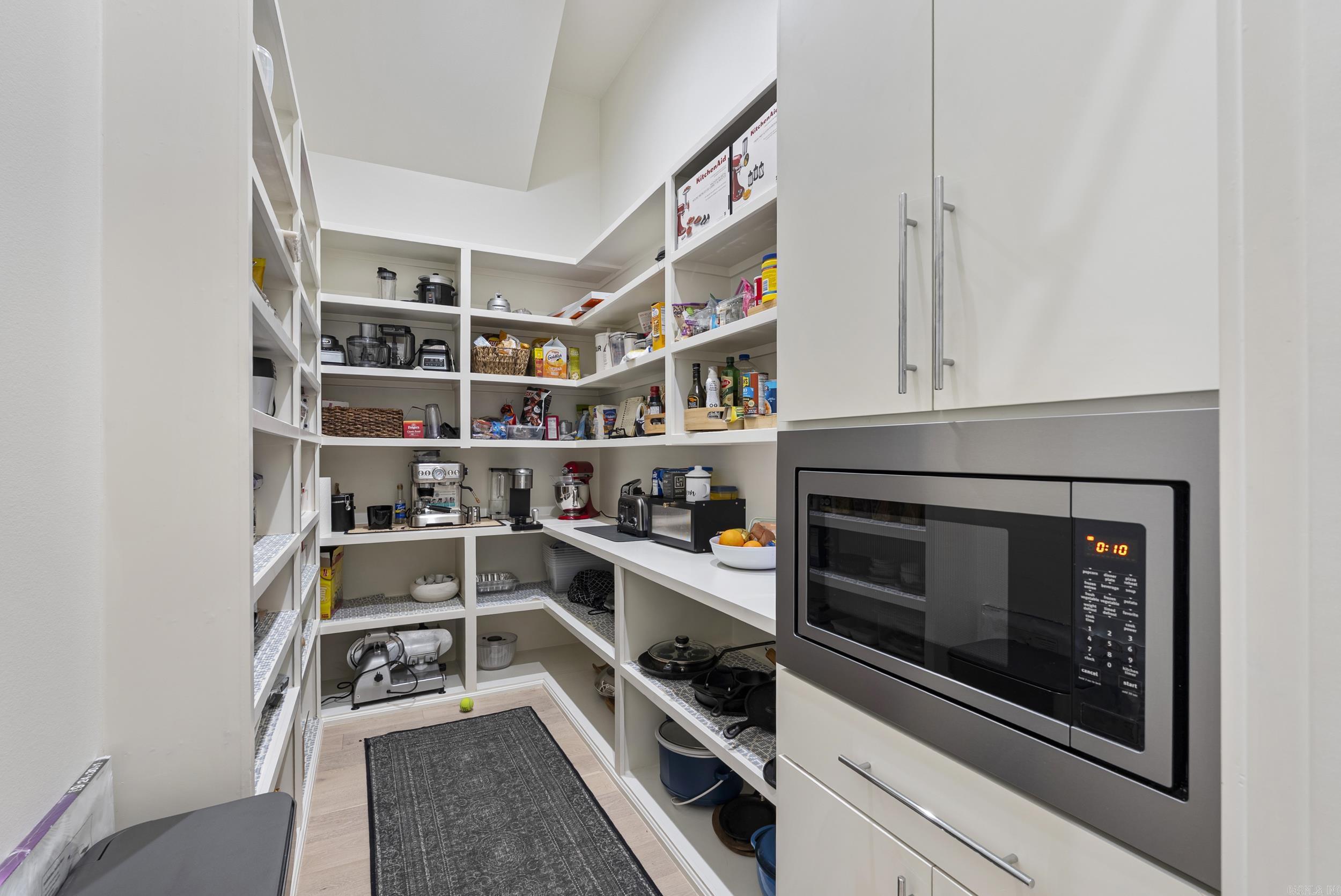 WEST LAKE VILLAGE - Residential