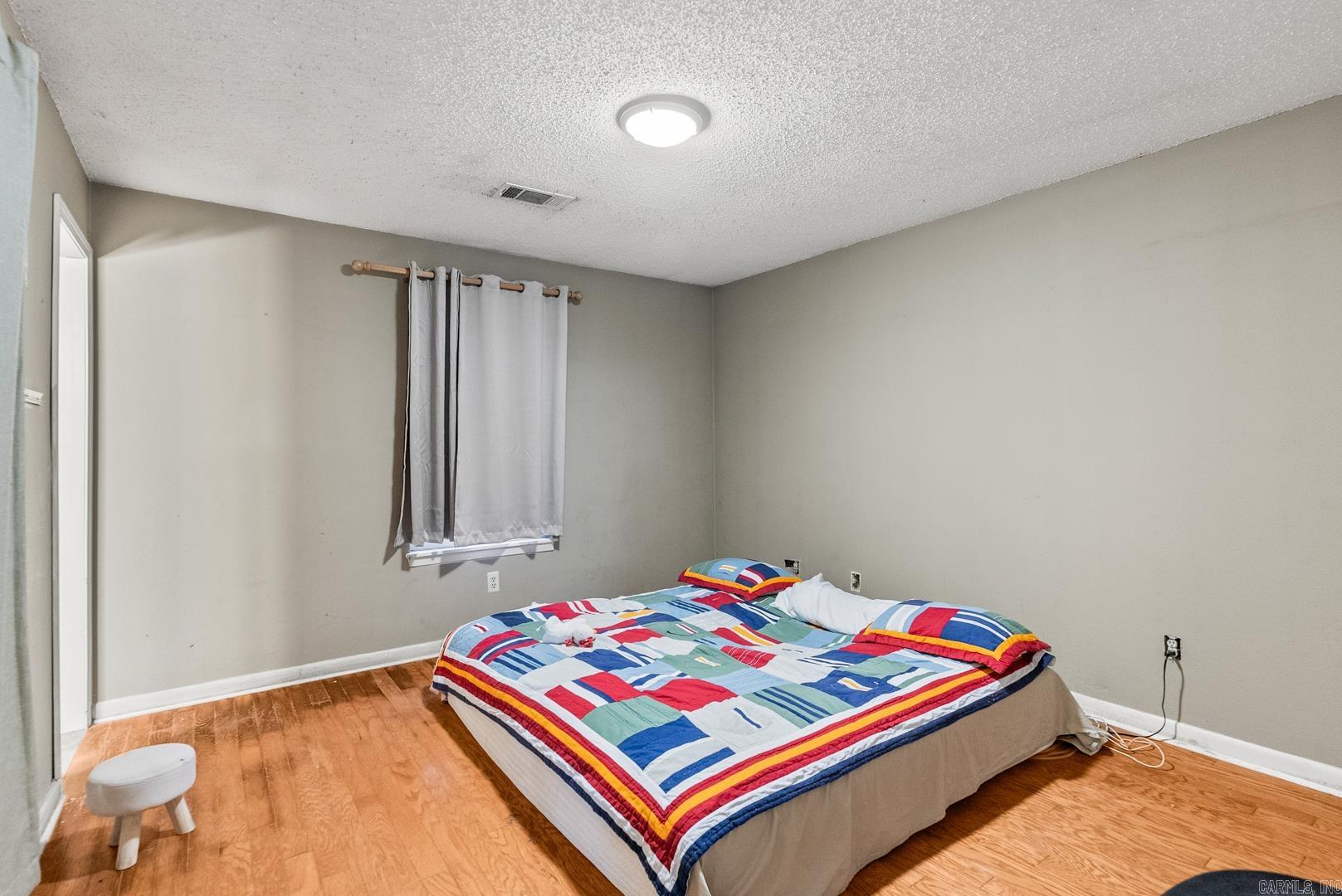 CRYSTAL VALLEY MANOR - Residential