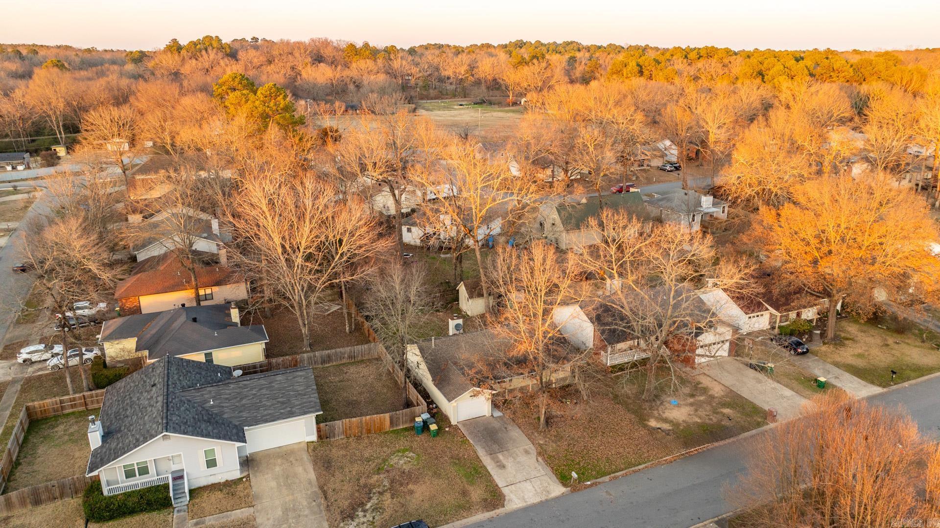 CRYSTAL VALLEY MANOR - Residential