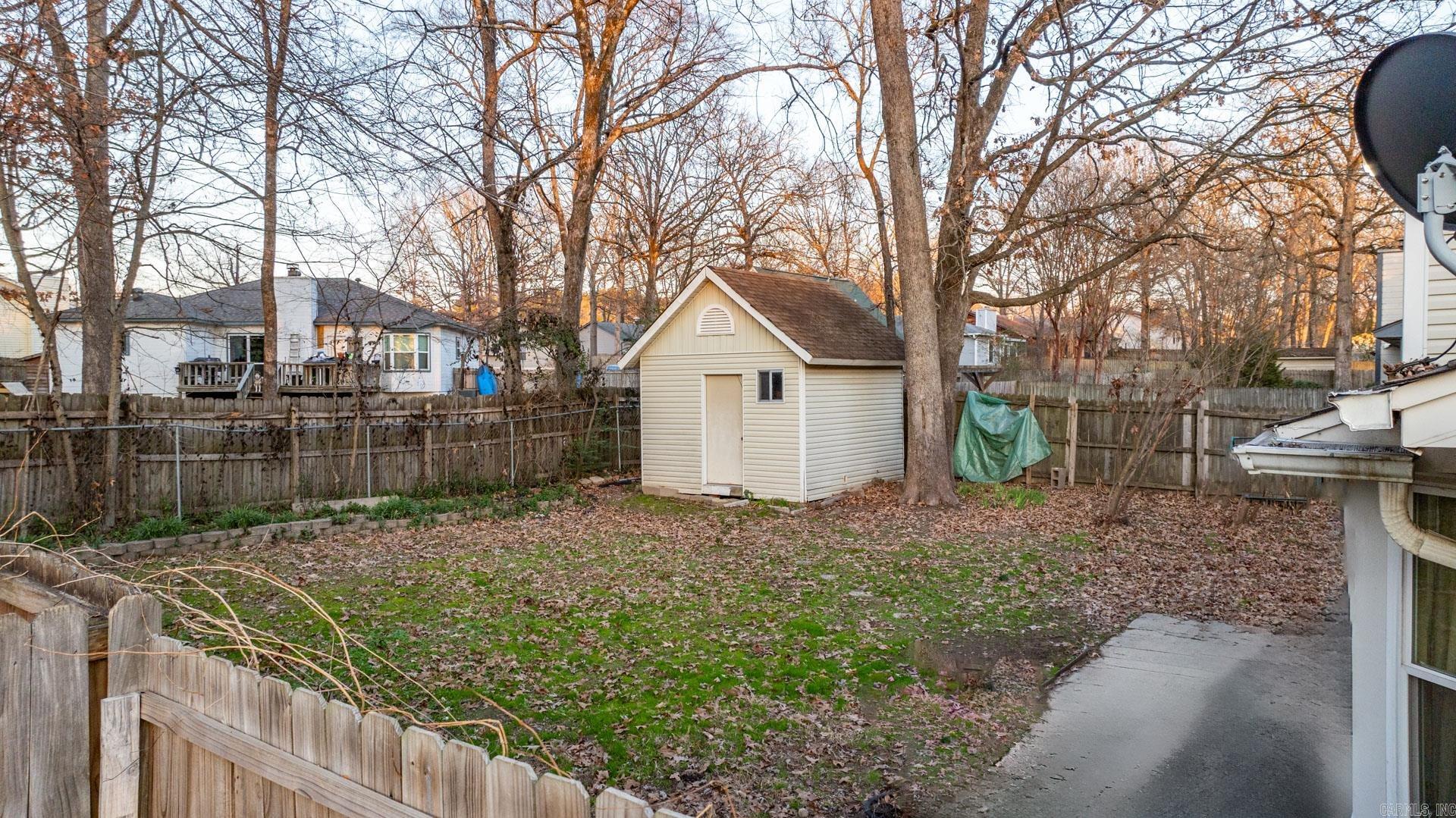 CRYSTAL VALLEY MANOR - Residential