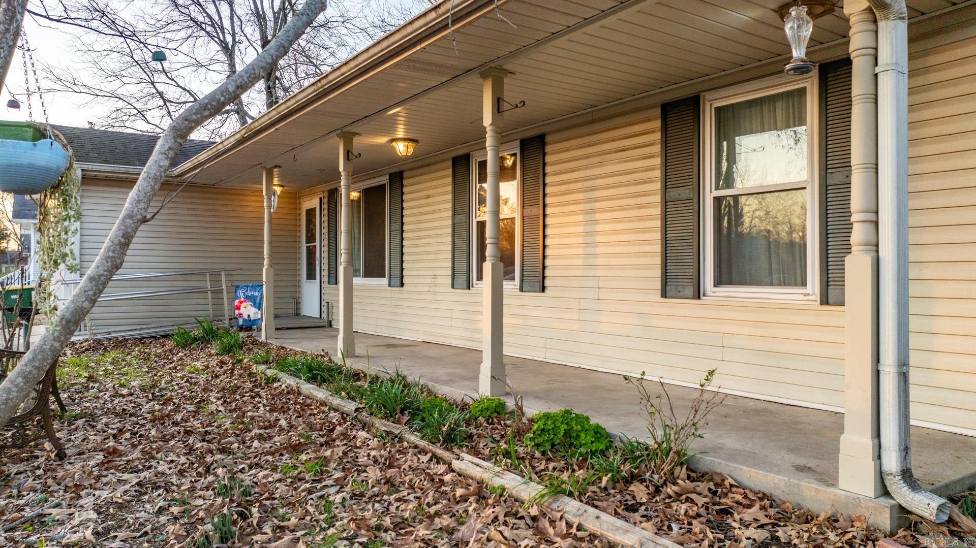 CRYSTAL VALLEY MANOR - Residential