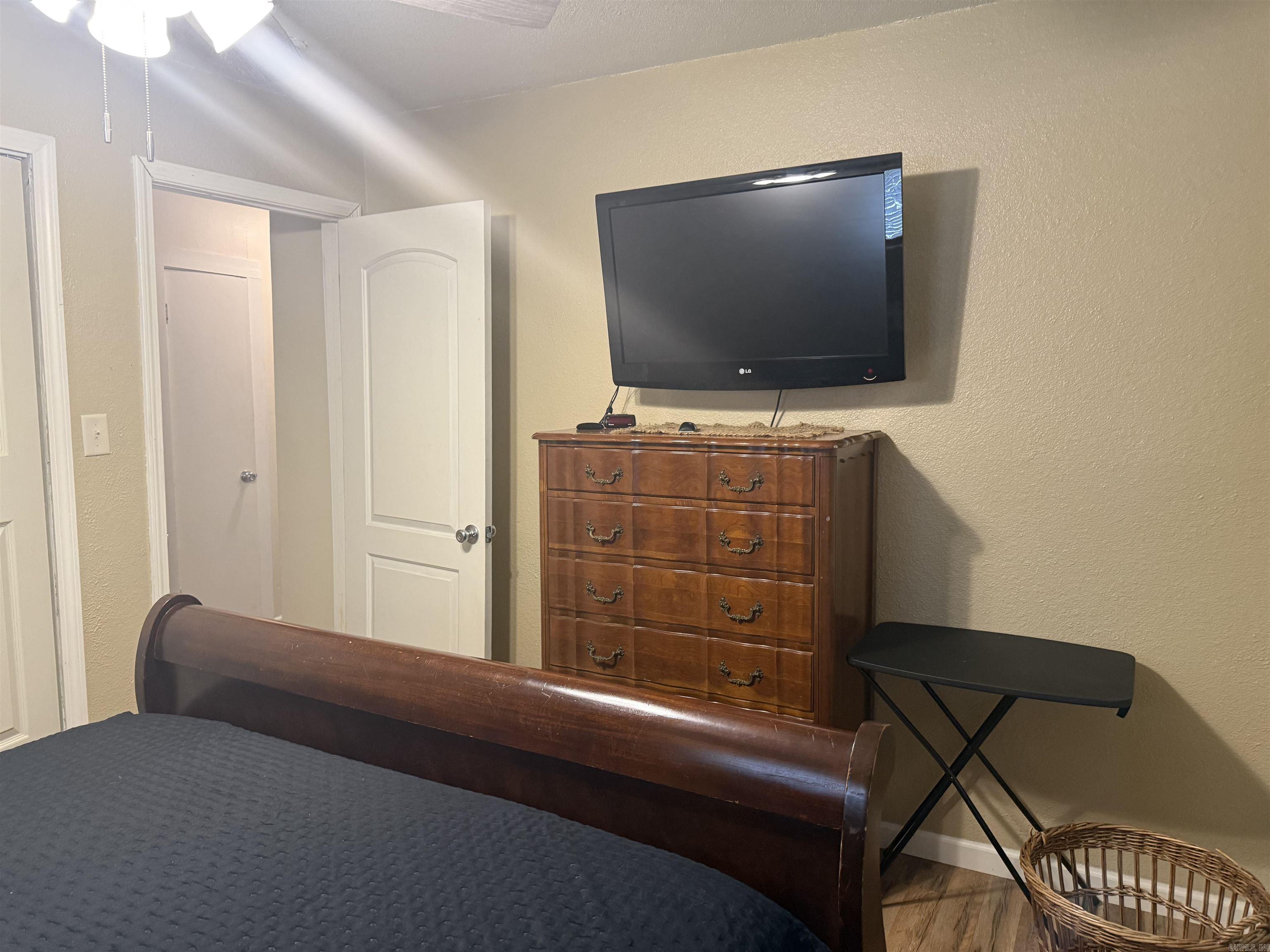 MOORE ADD - Residential