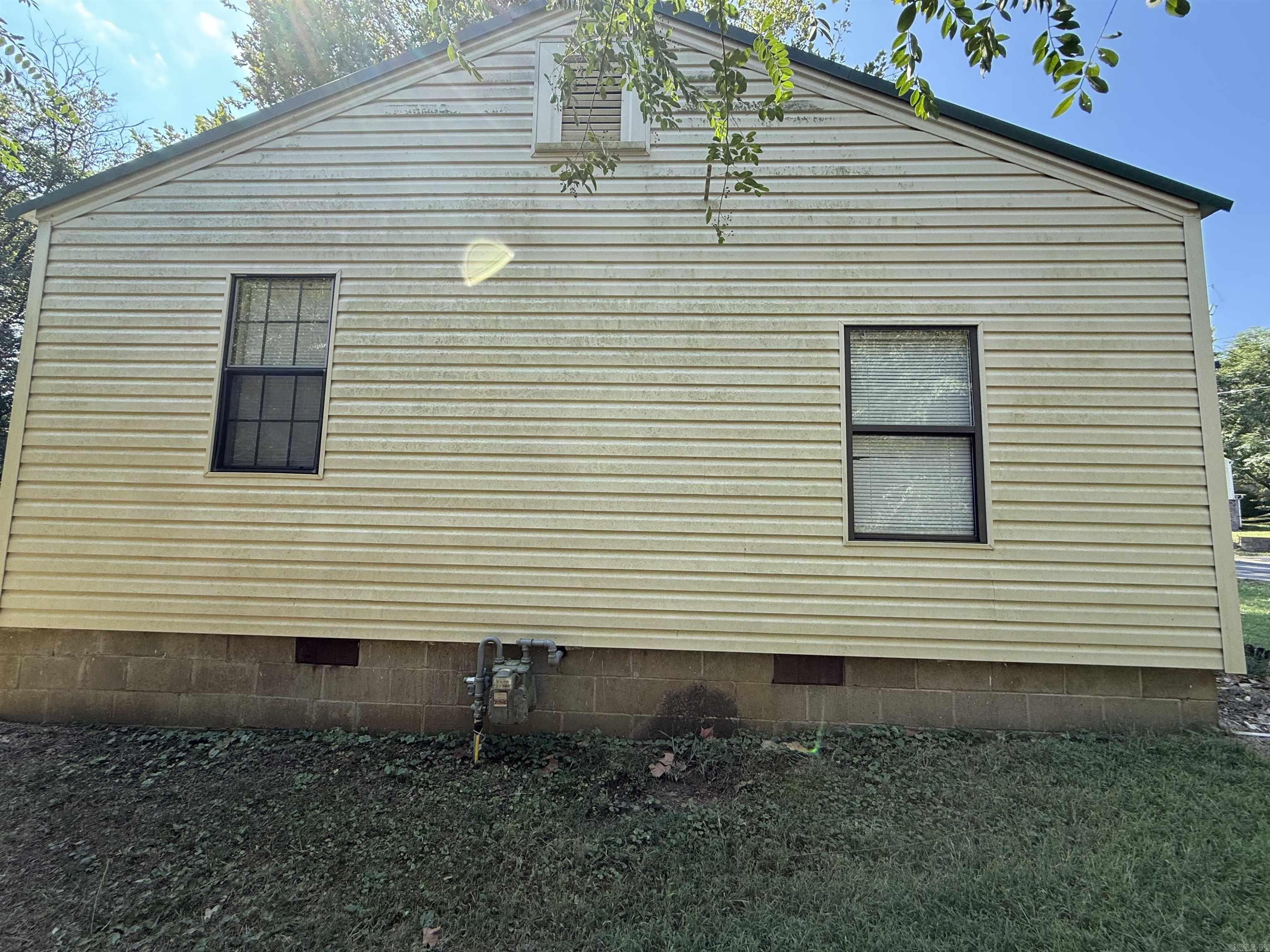 MOORE ADD - Residential