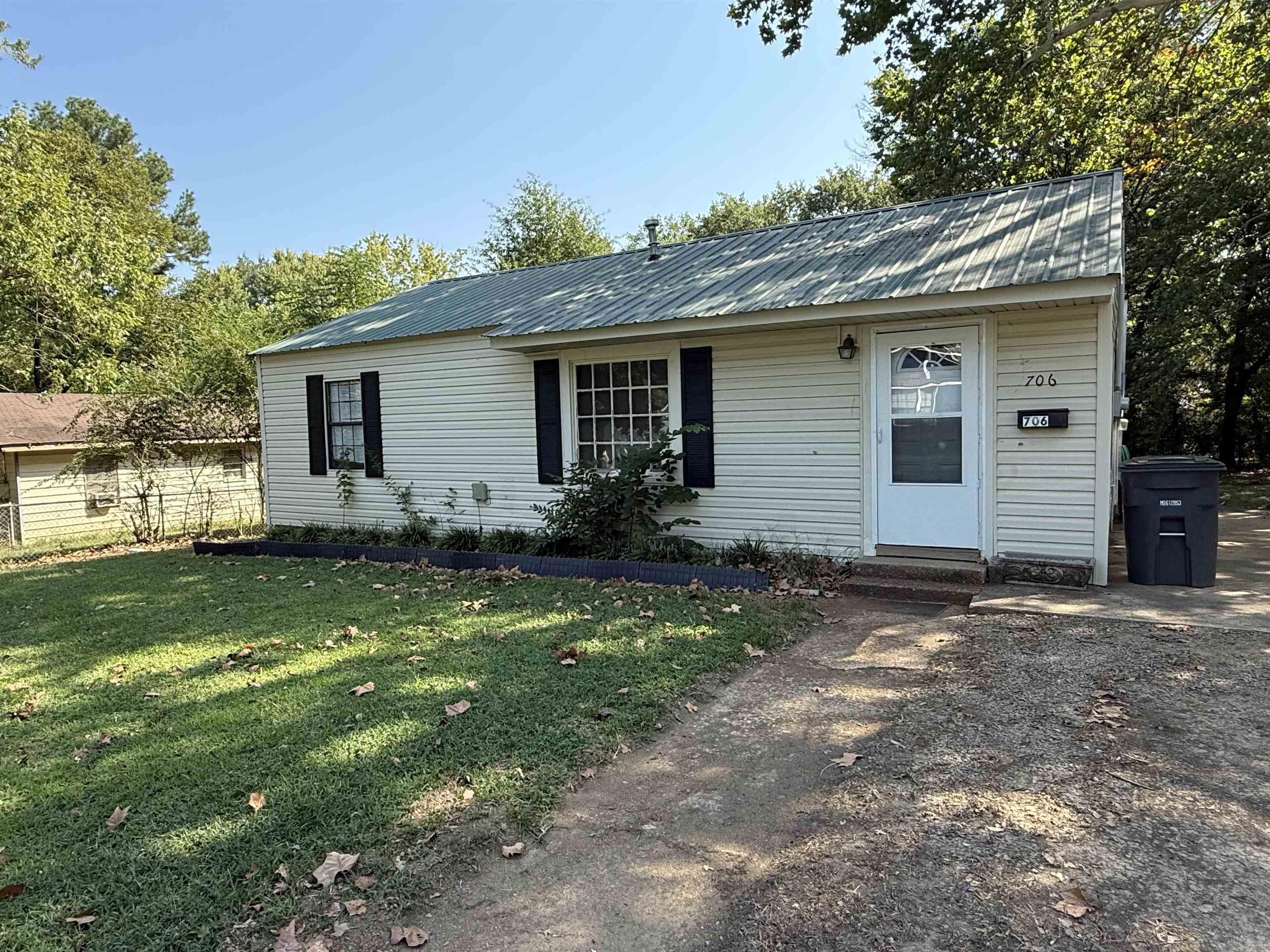 MOORE ADD - Residential