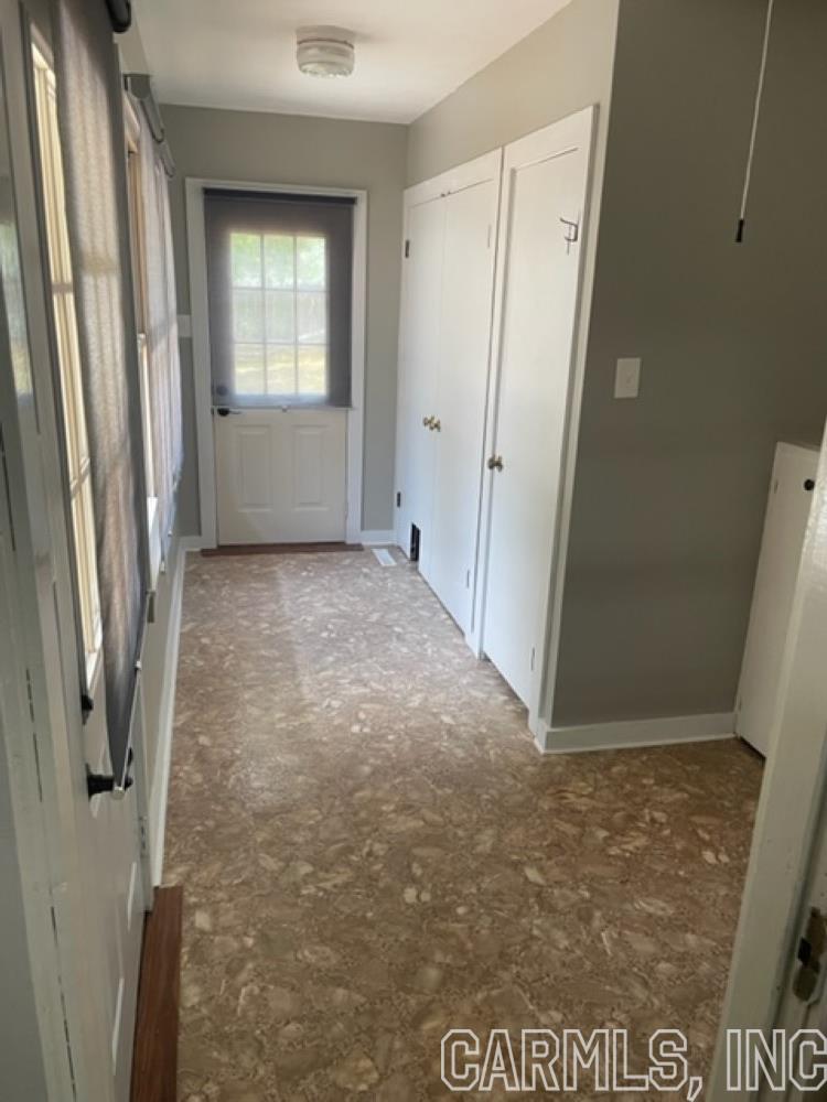 MAXFIELD WEST - Residential