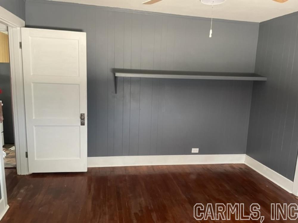 MAXFIELD WEST - Residential