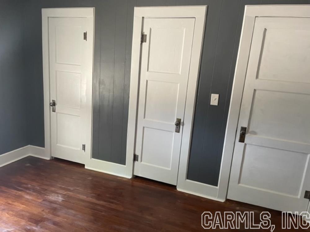 MAXFIELD WEST - Residential