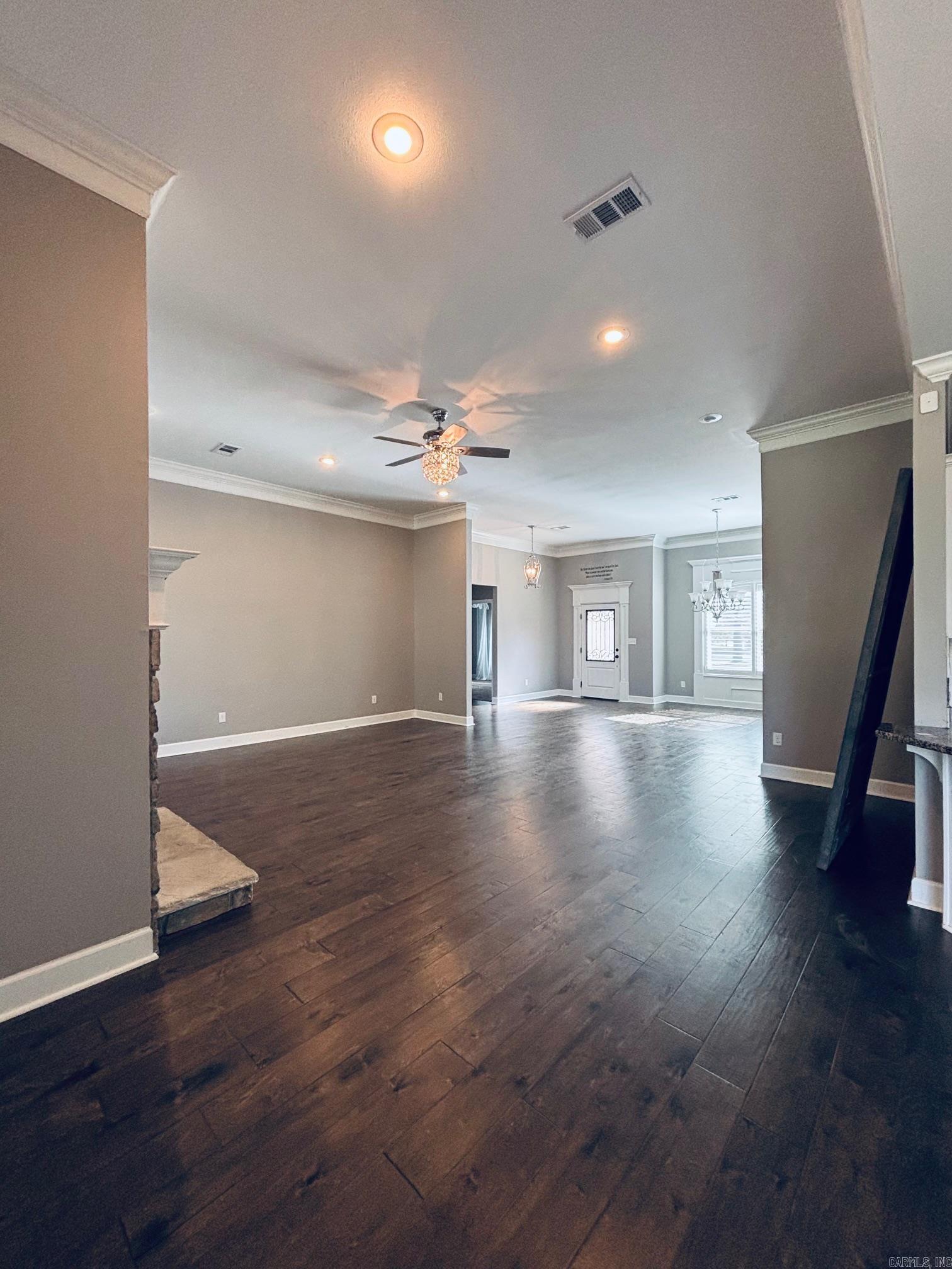 PLEASANT LAKE ESTATES - Residential