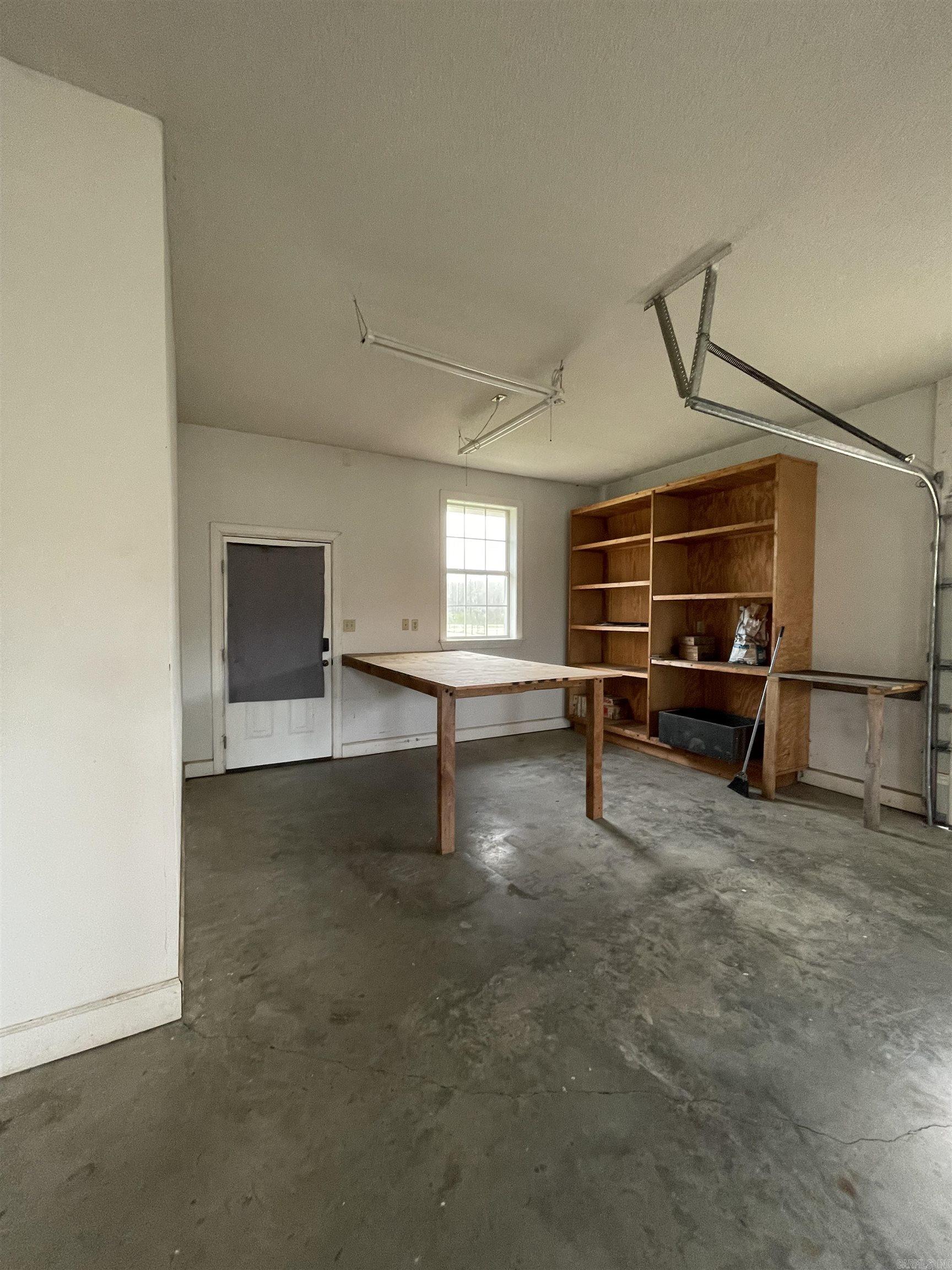 Not in Subdivision - Residential Lease