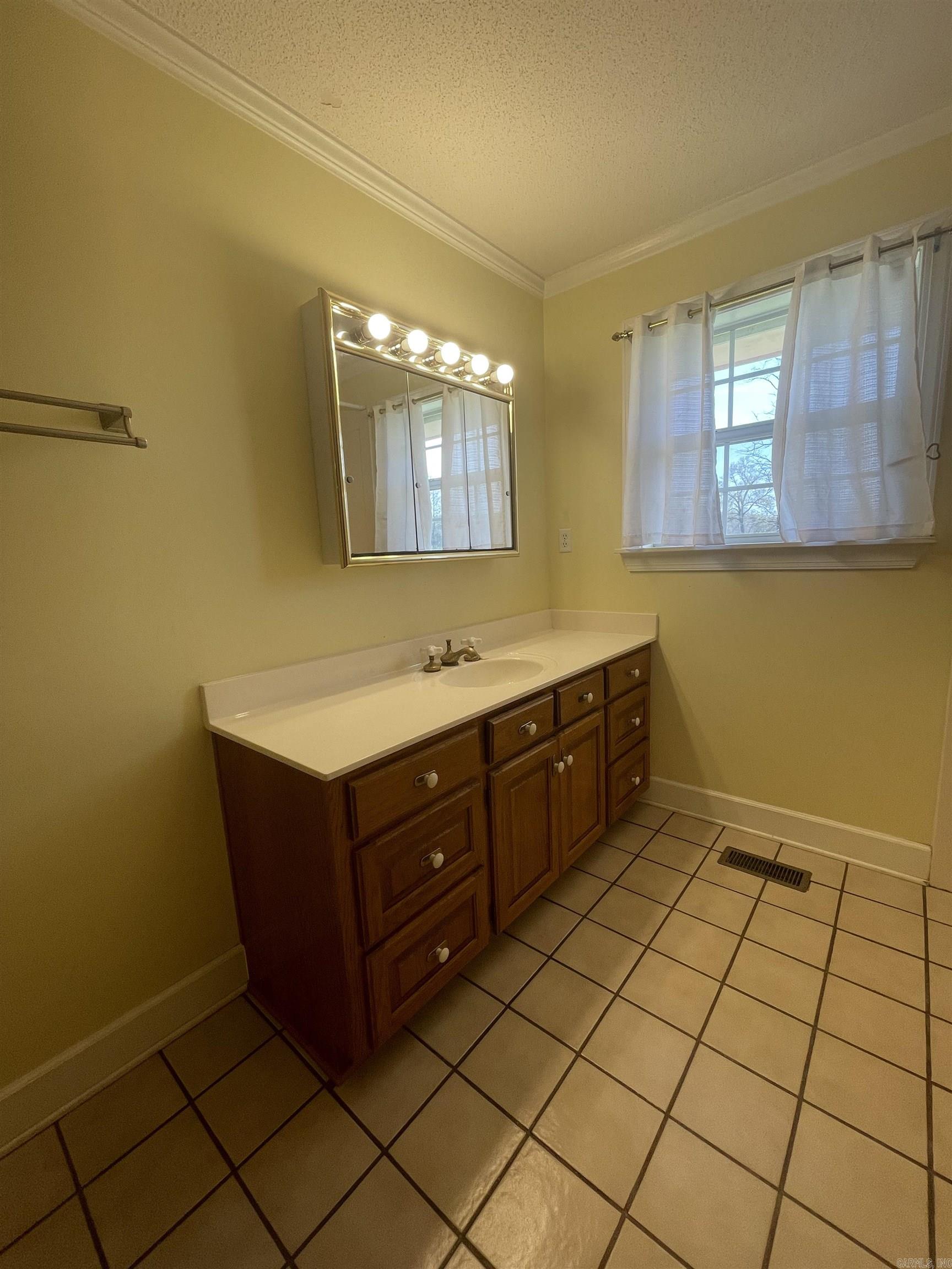 Not in Subdivision - Residential Lease