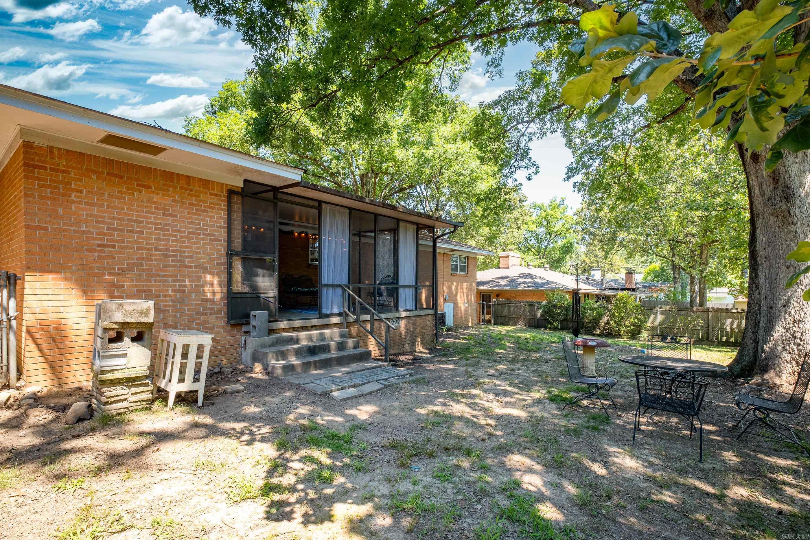 RIDGECREST MANOR - Residential