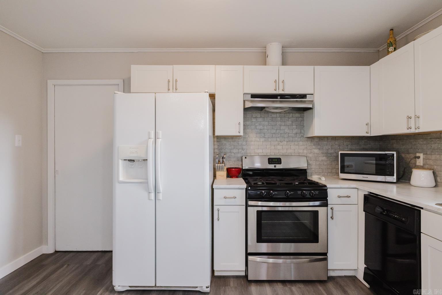 BLOOMFIELD HILLS - Residential