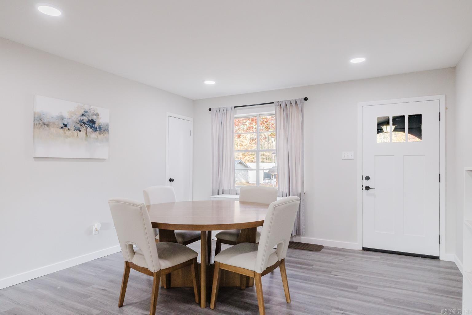 BLOOMFIELD HILLS - Residential