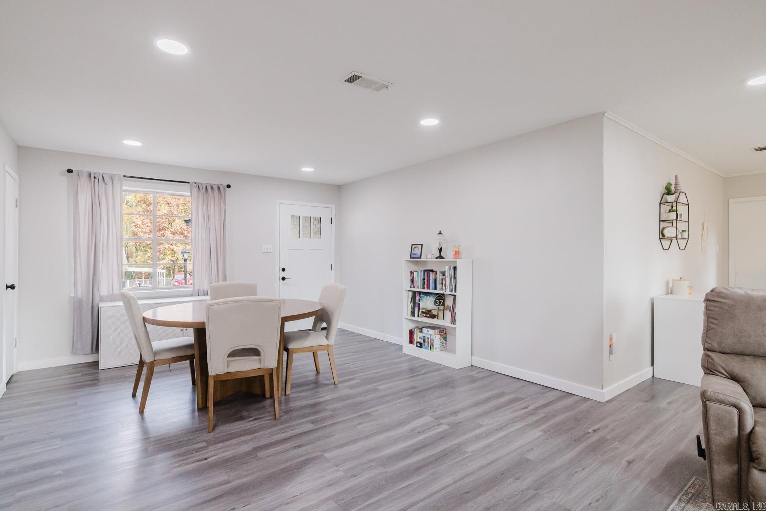 BLOOMFIELD HILLS - Residential