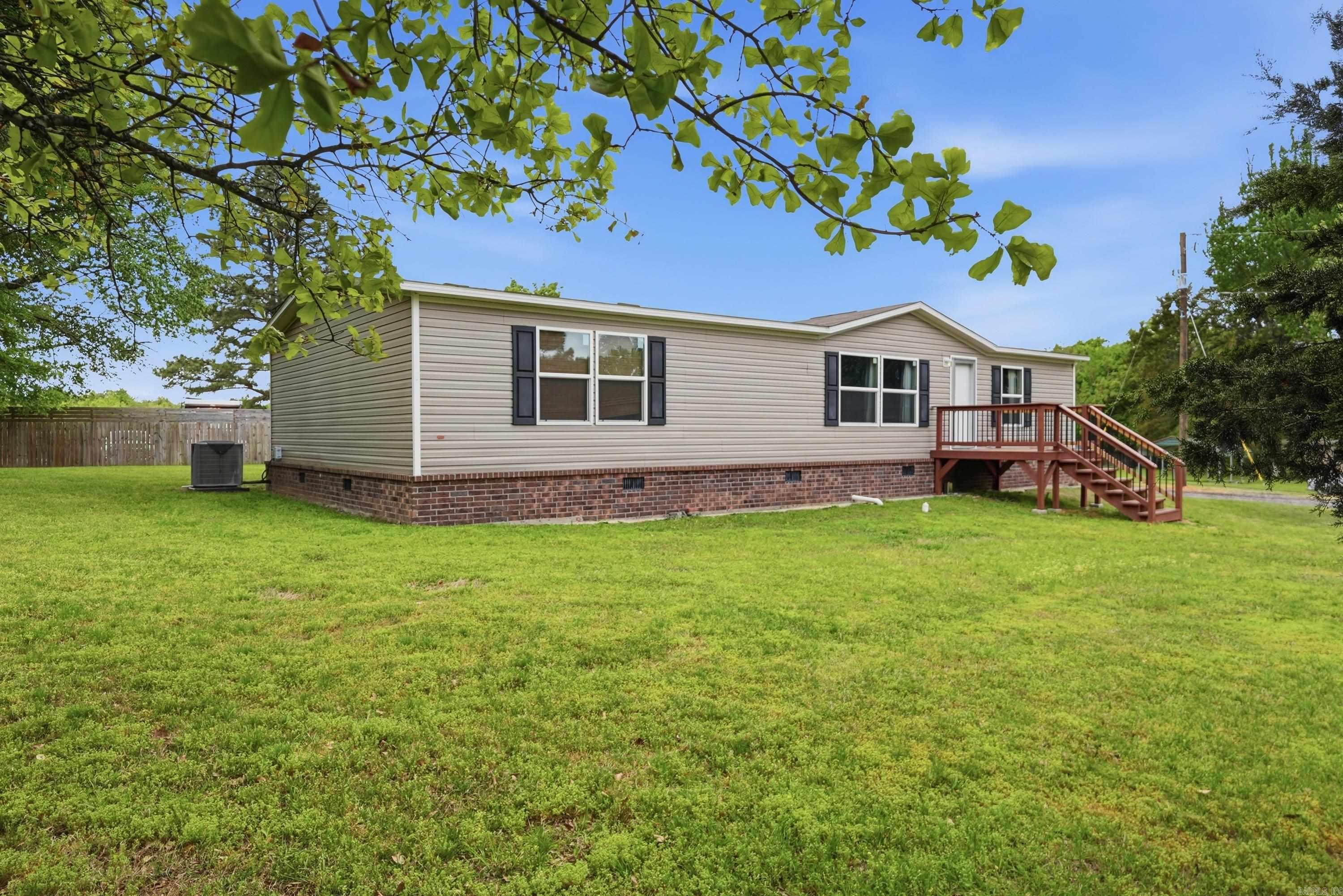 HOLLAND HILLS - Residential