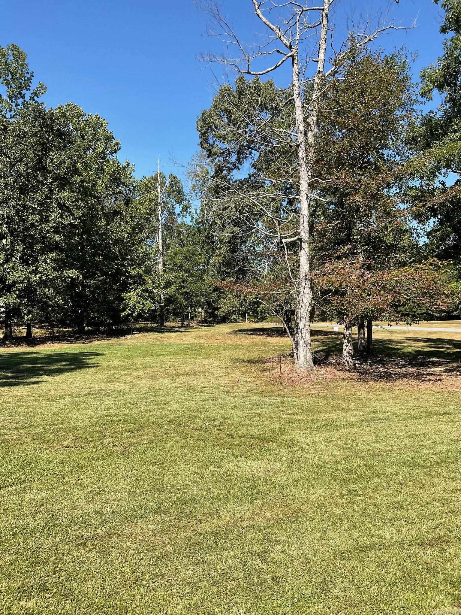 Country Estates - Land