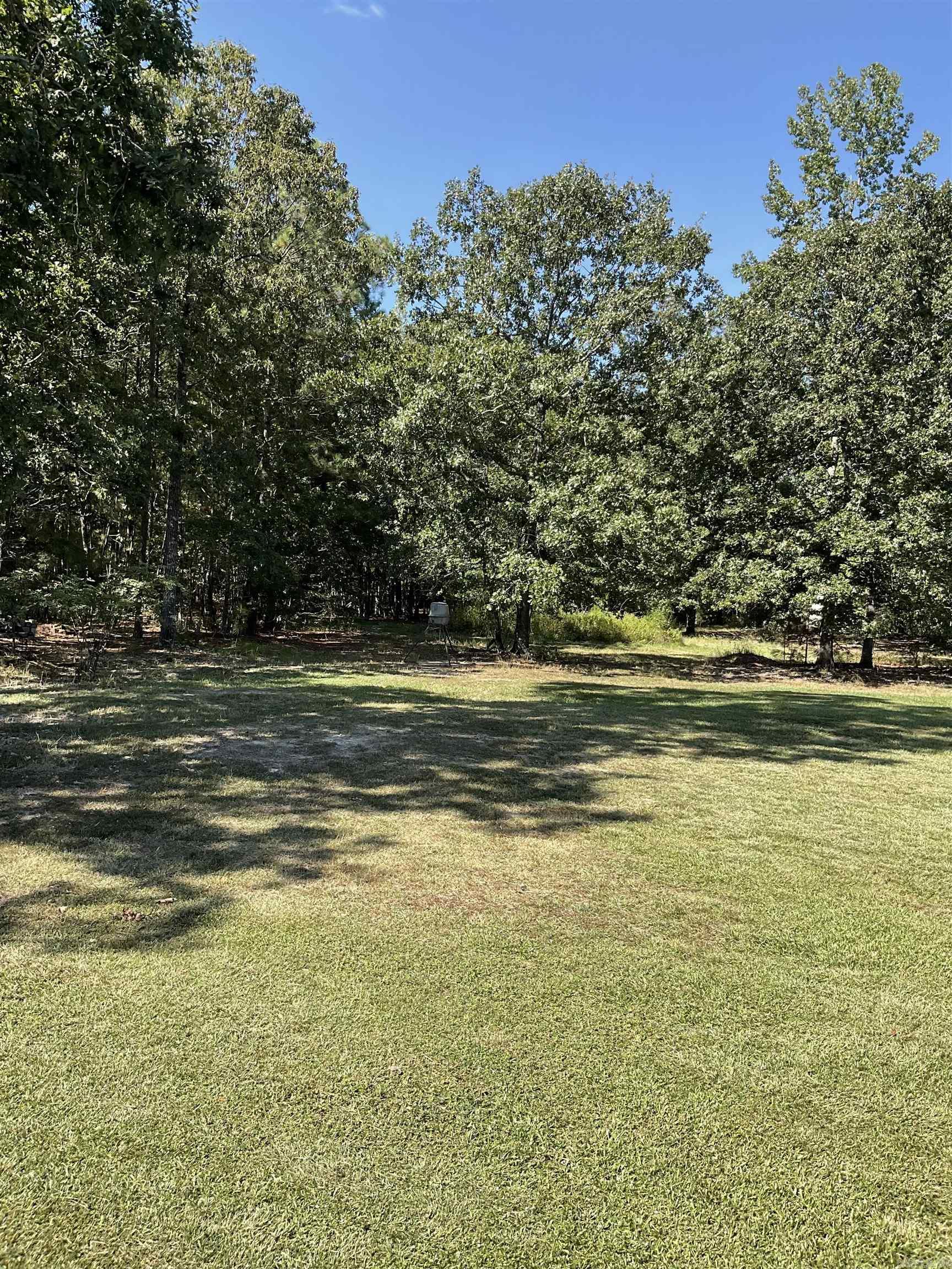 Country Estates - Land