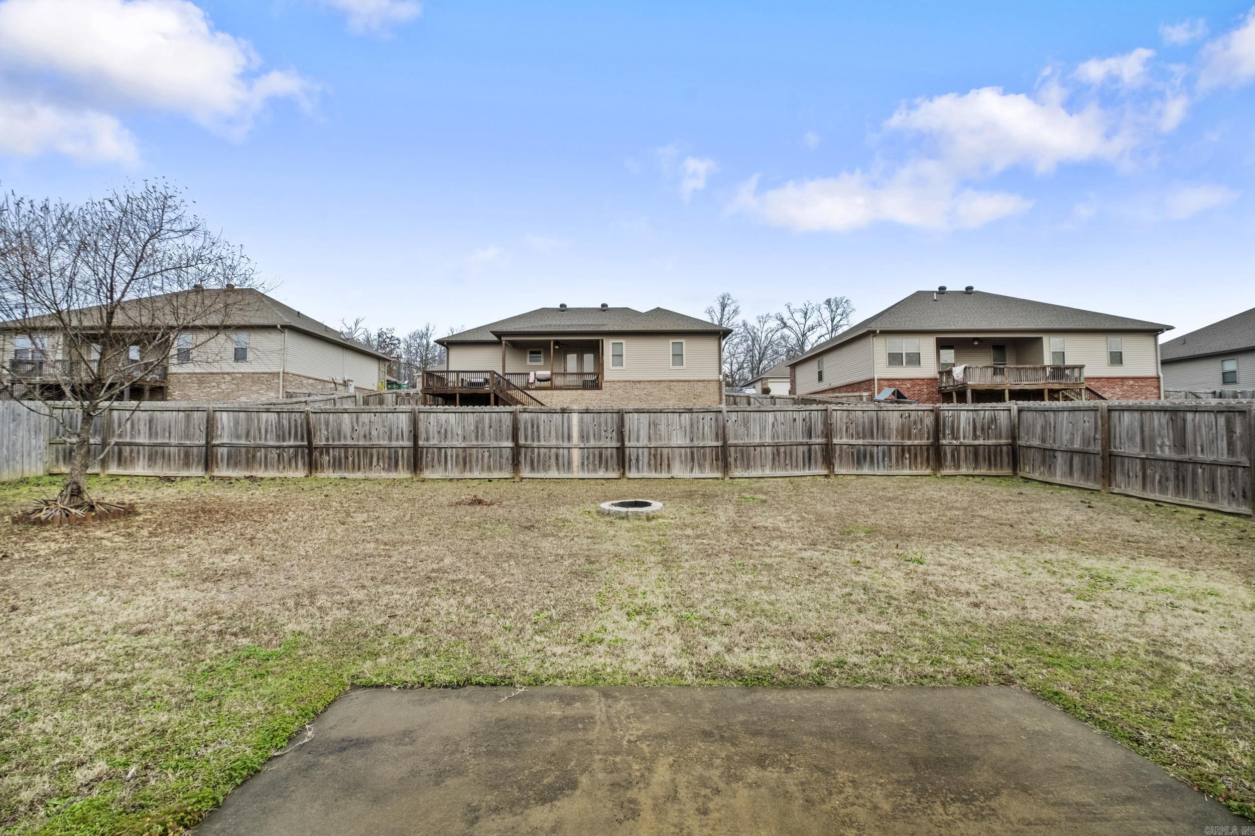 CROSS CREEK - Residential