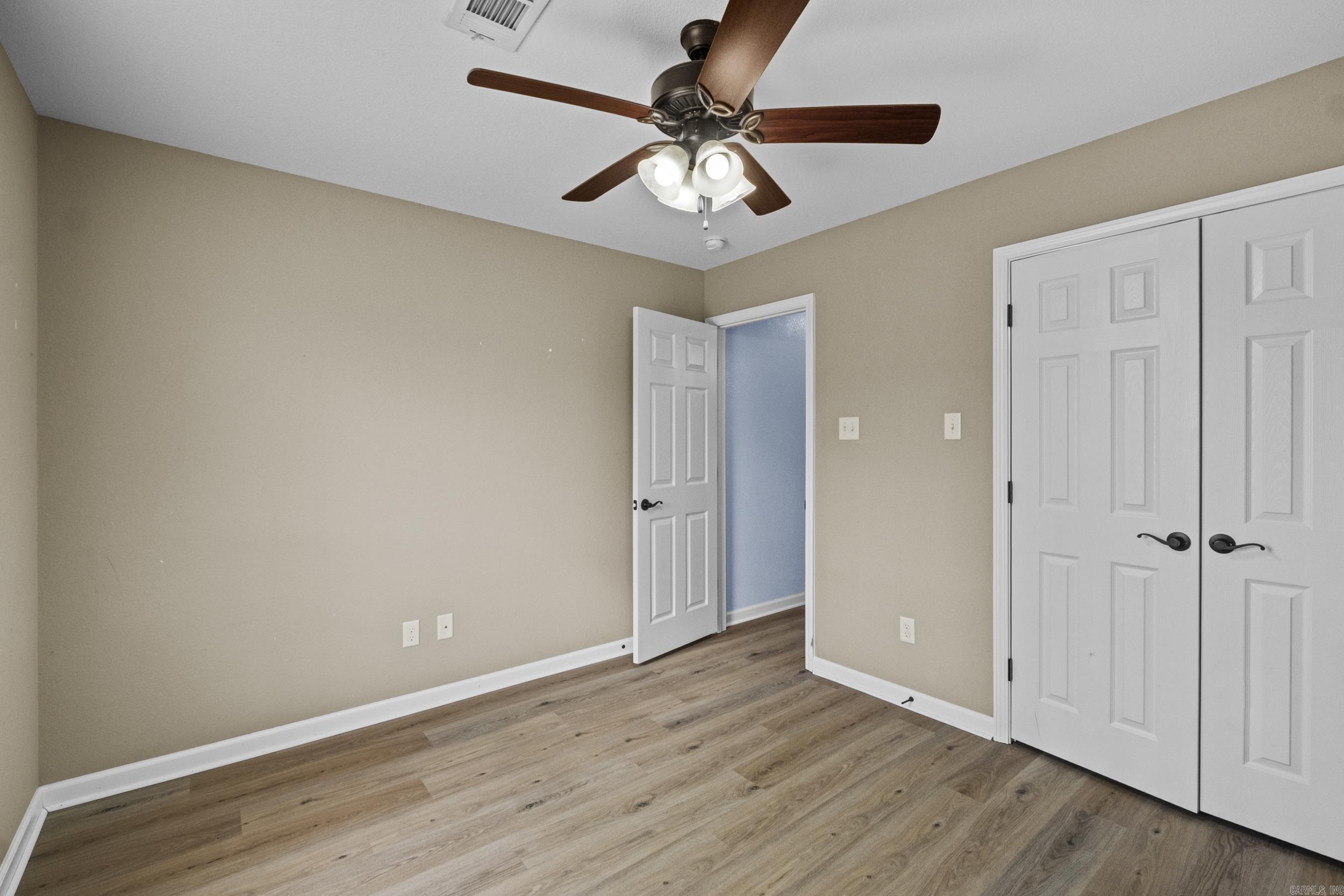 CROSS CREEK - Residential