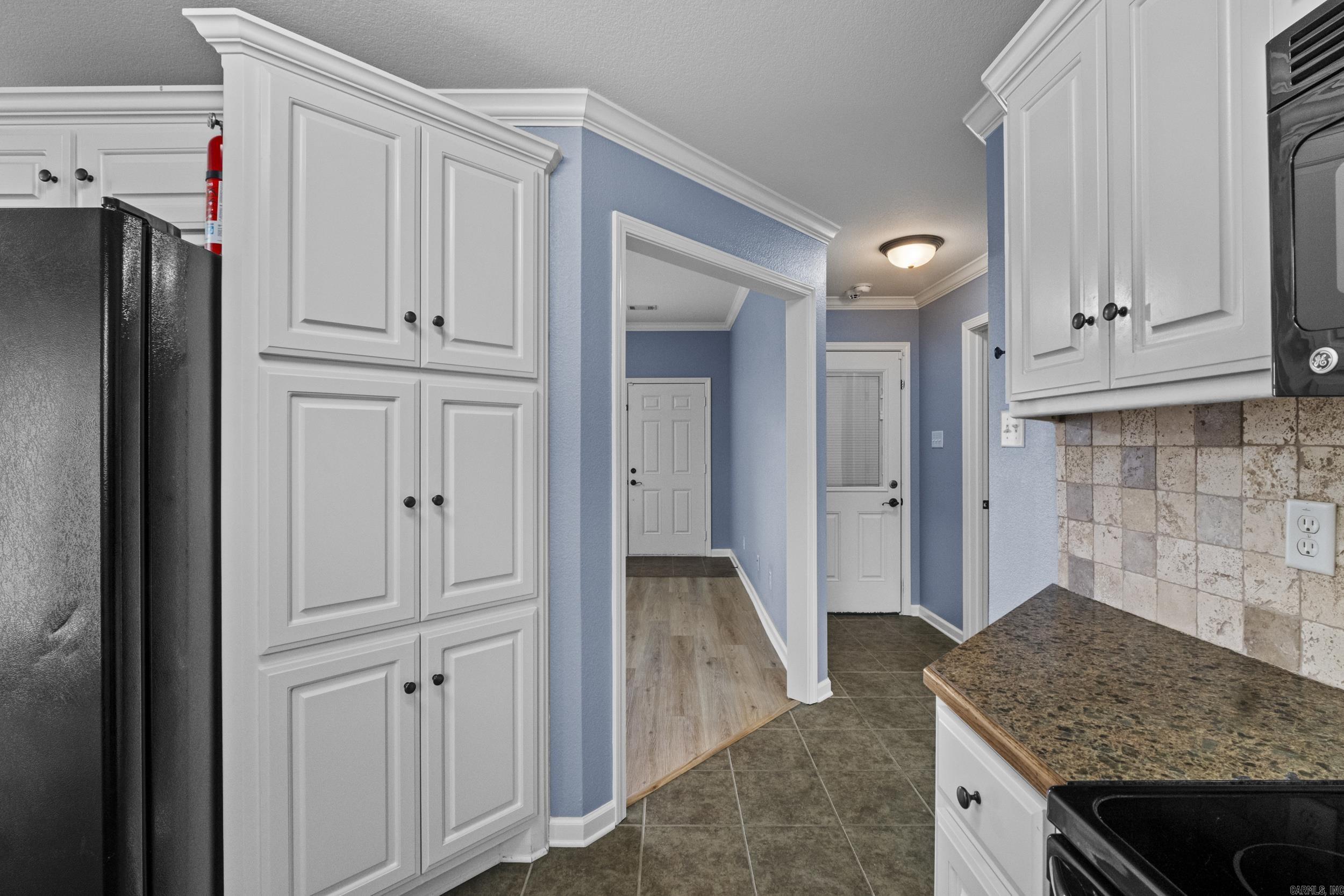 CROSS CREEK - Residential