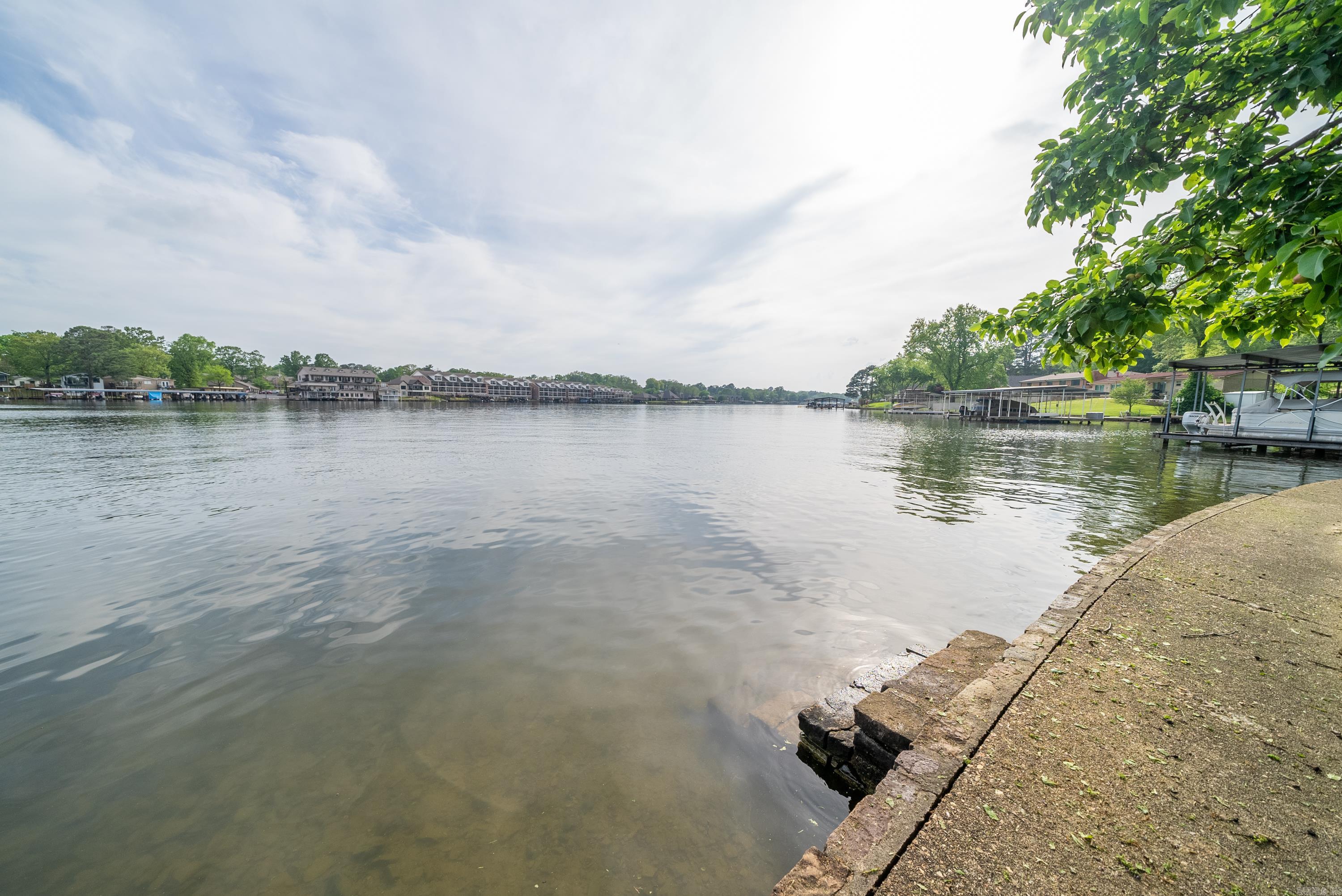 ARZELLA ACRES - Residential