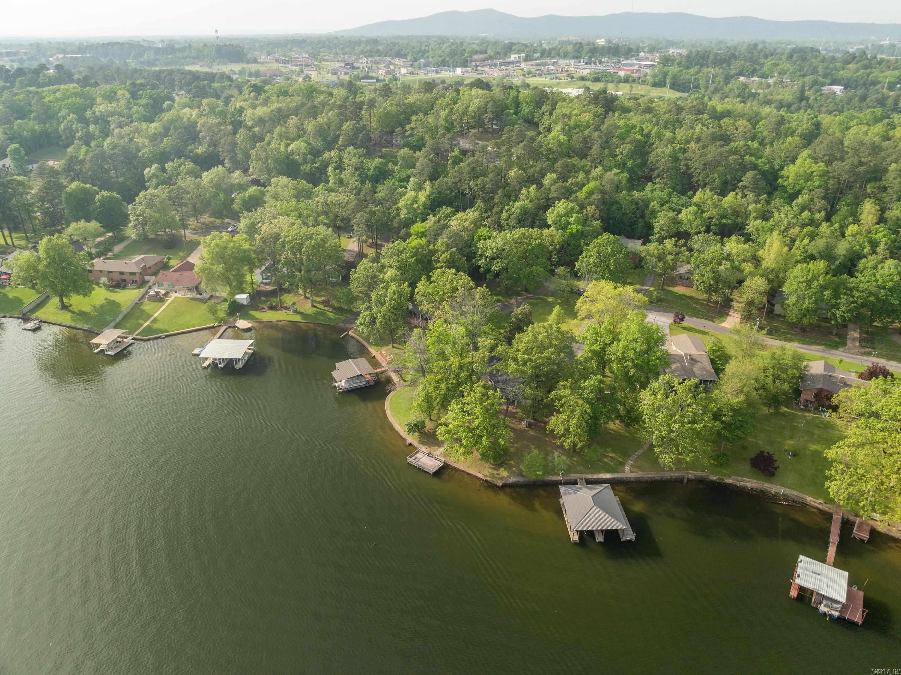 ARZELLA ACRES - Residential