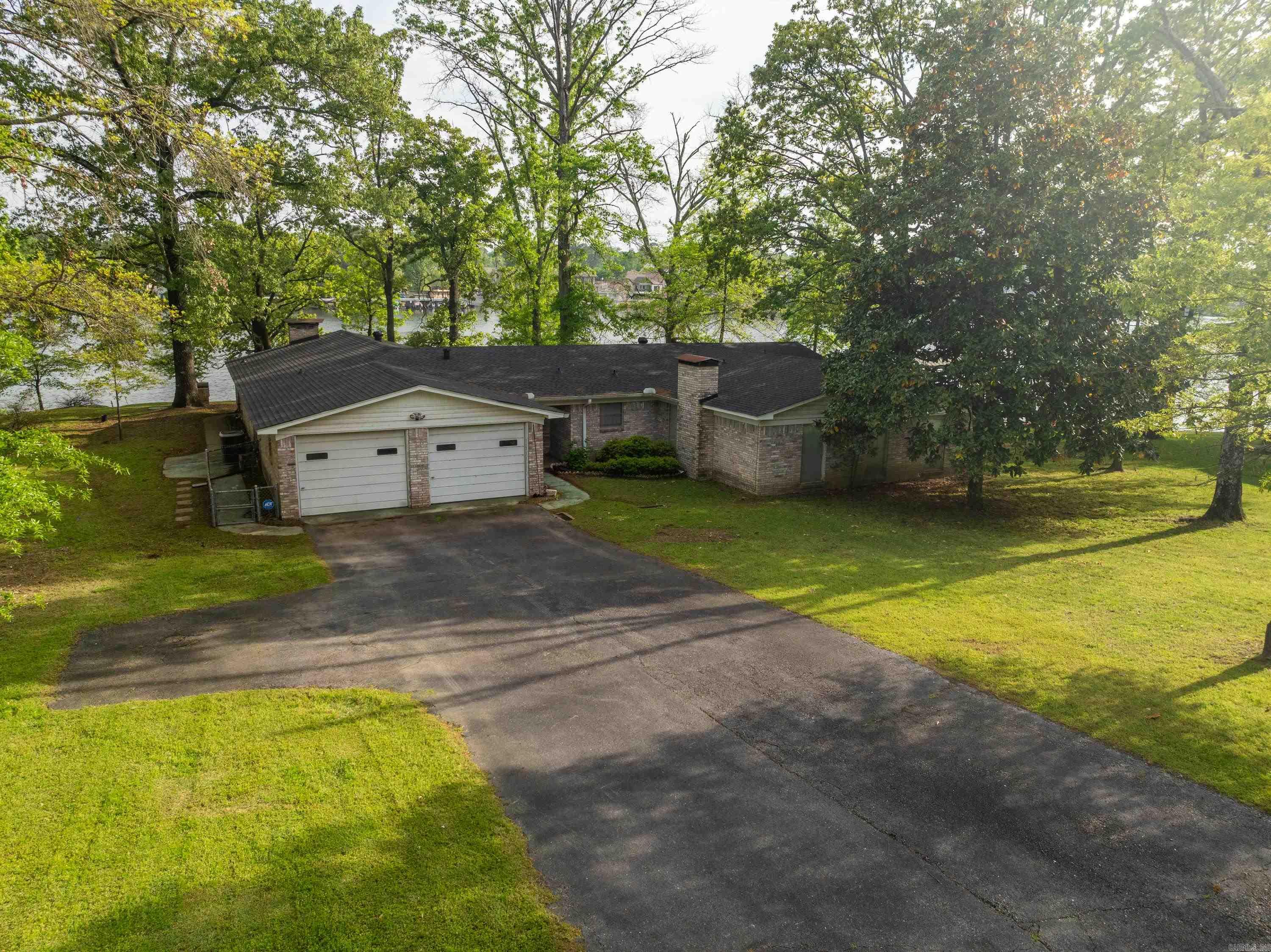 ARZELLA ACRES - Residential