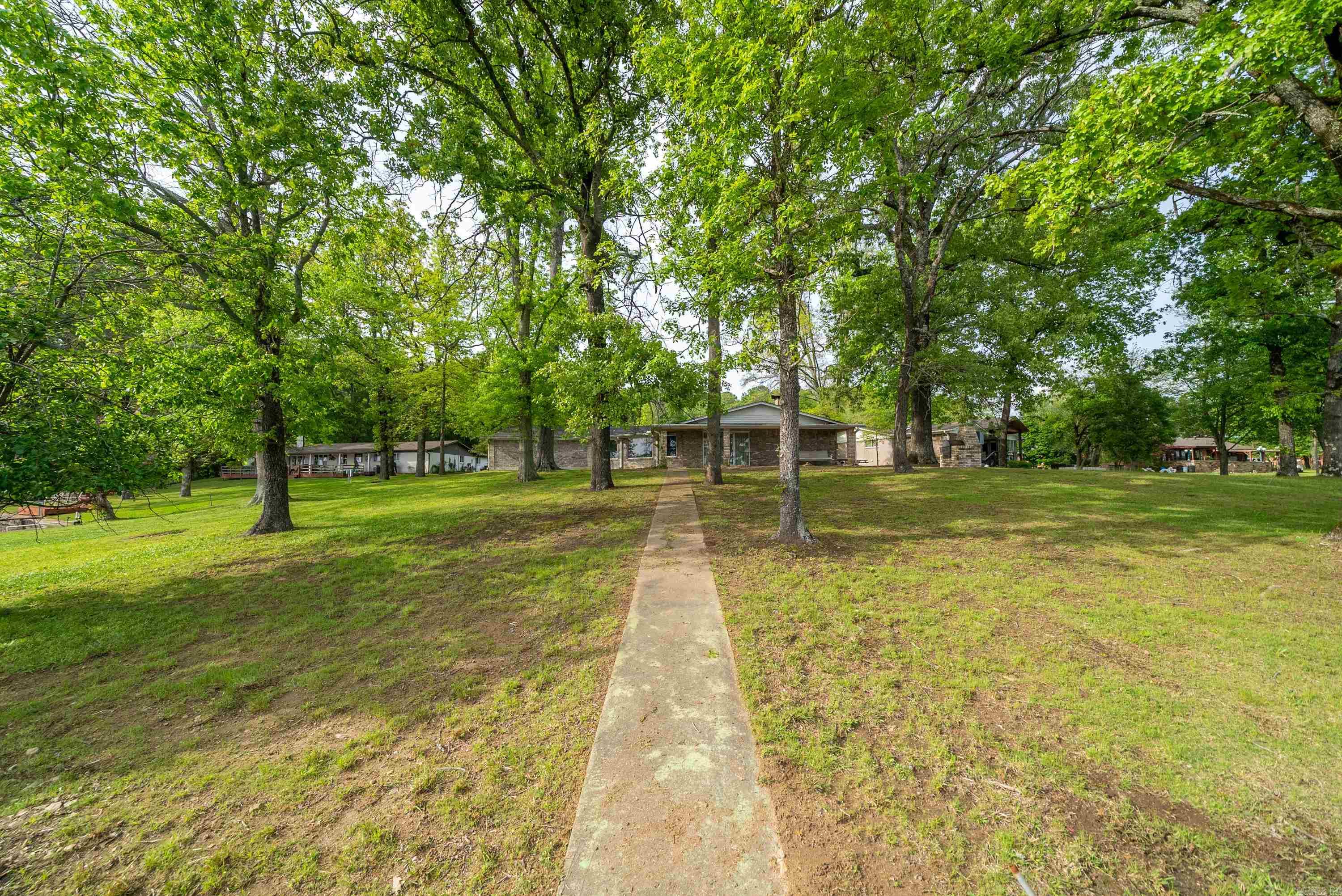 ARZELLA ACRES - Residential