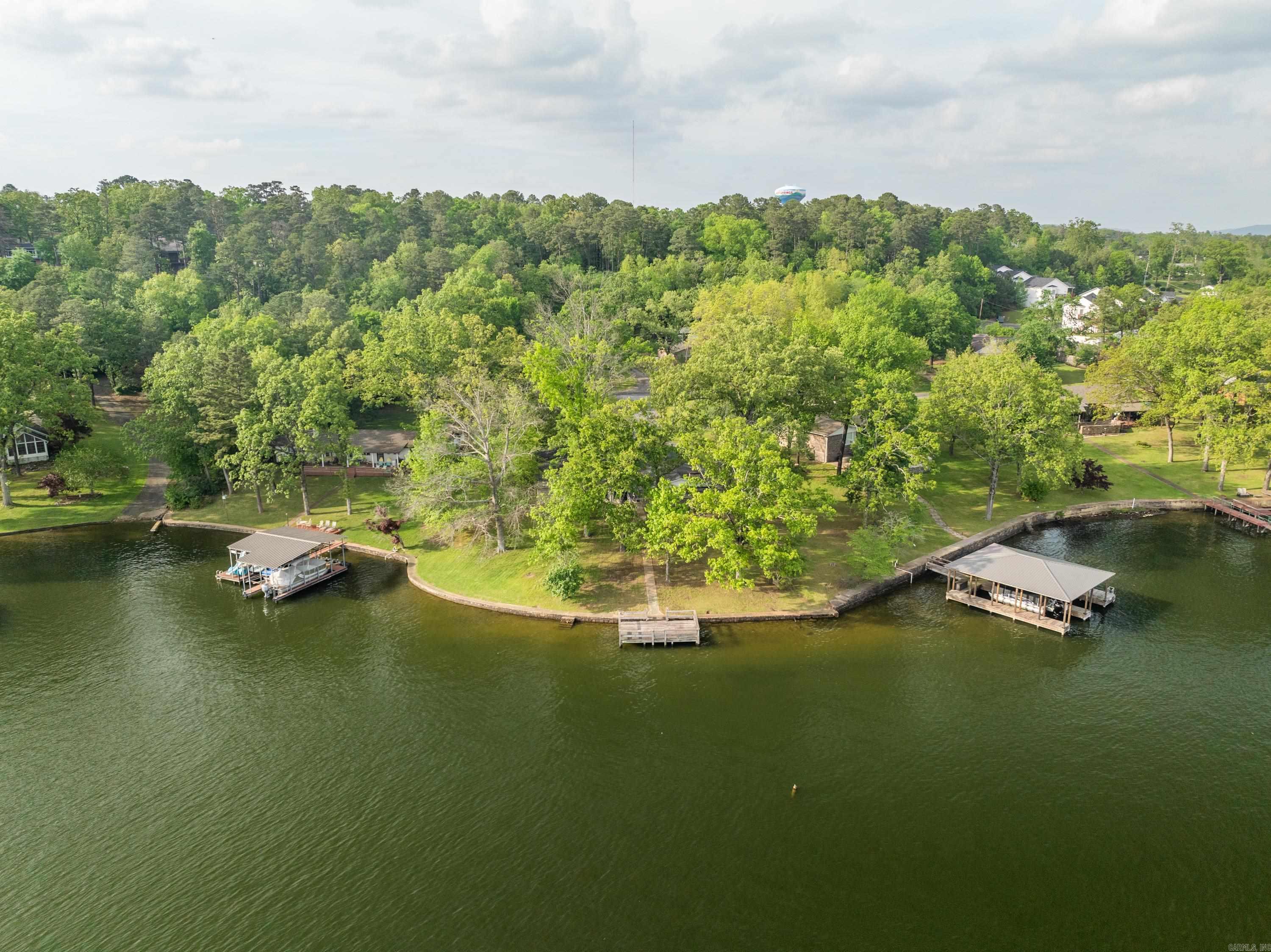 ARZELLA ACRES - Residential