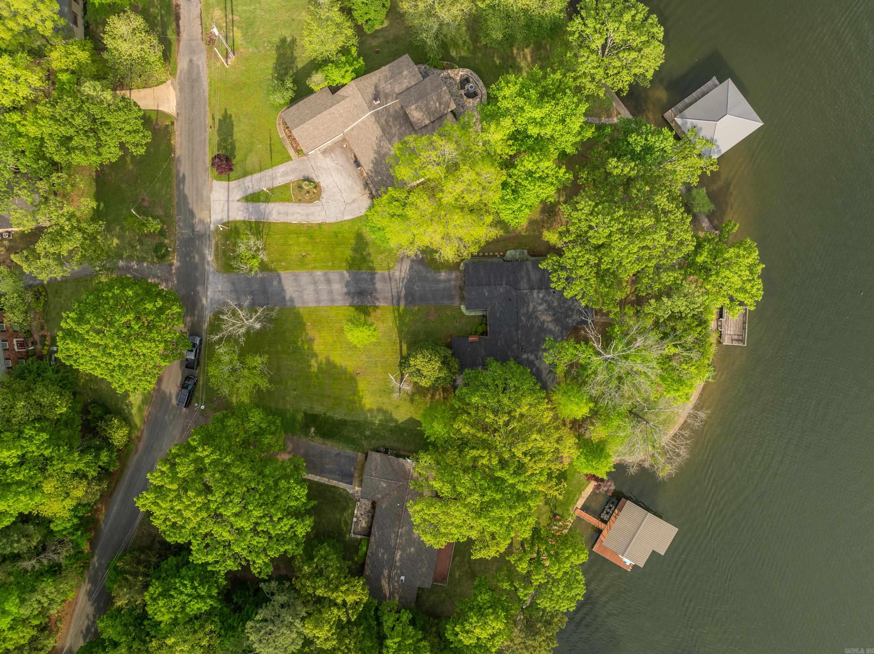 ARZELLA ACRES - Residential