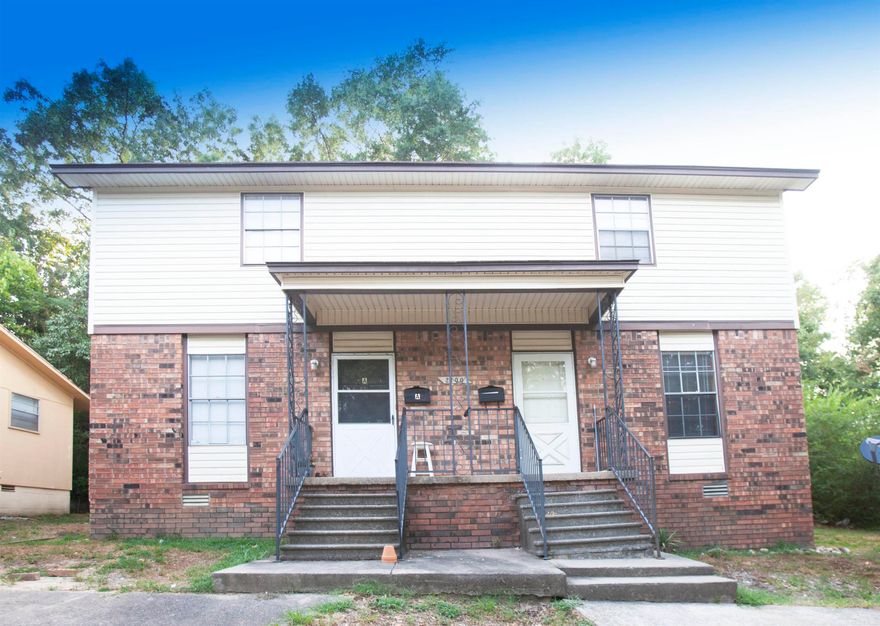 Cute 2Bd townhouse with convenient interstate access without the noise. Close to Burns Park. The lease for this property is for 18 months and income has to be 3x the amount of rent unless you have a housing voucher.