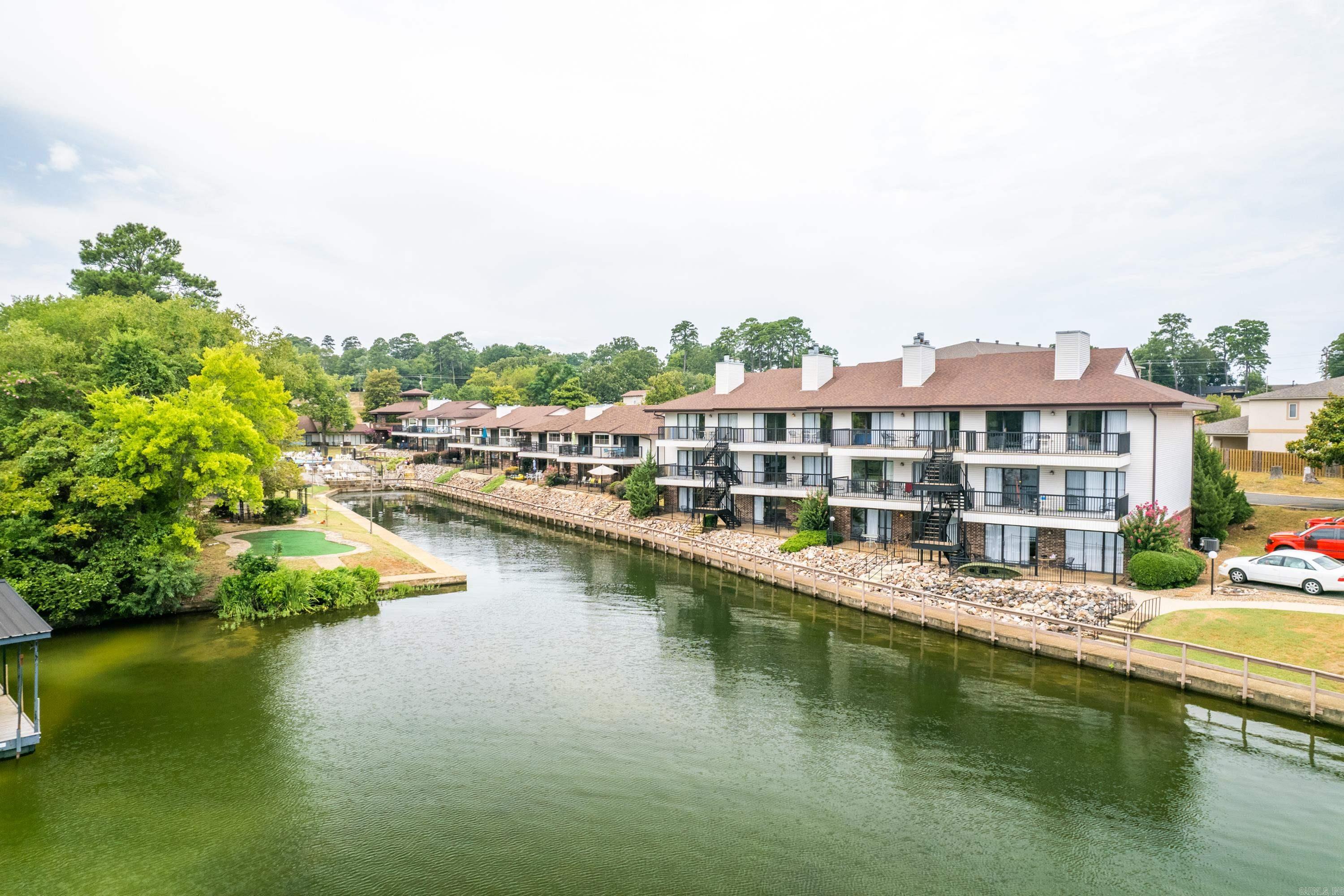 EMERALD ISLE HPR - Residential