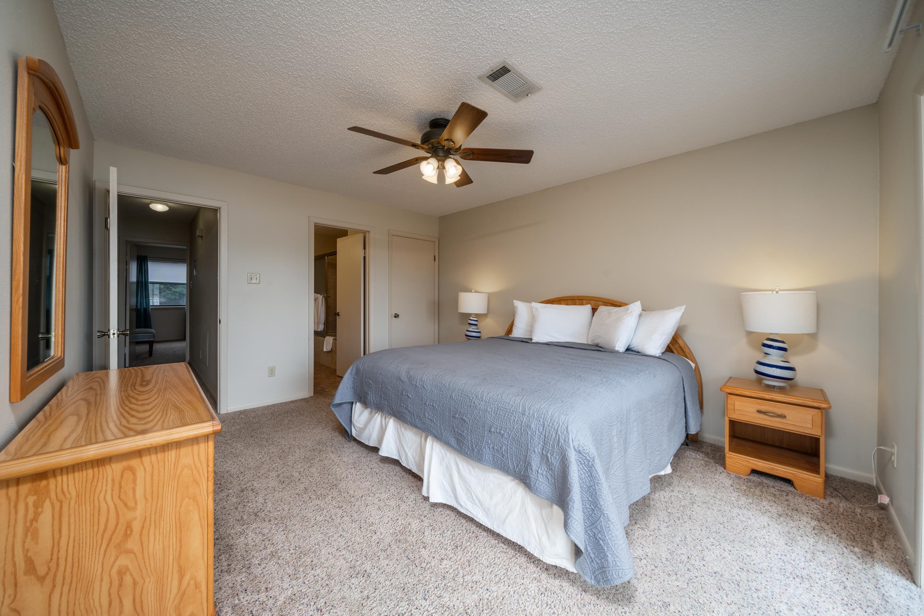 EMERALD ISLE HPR - Residential