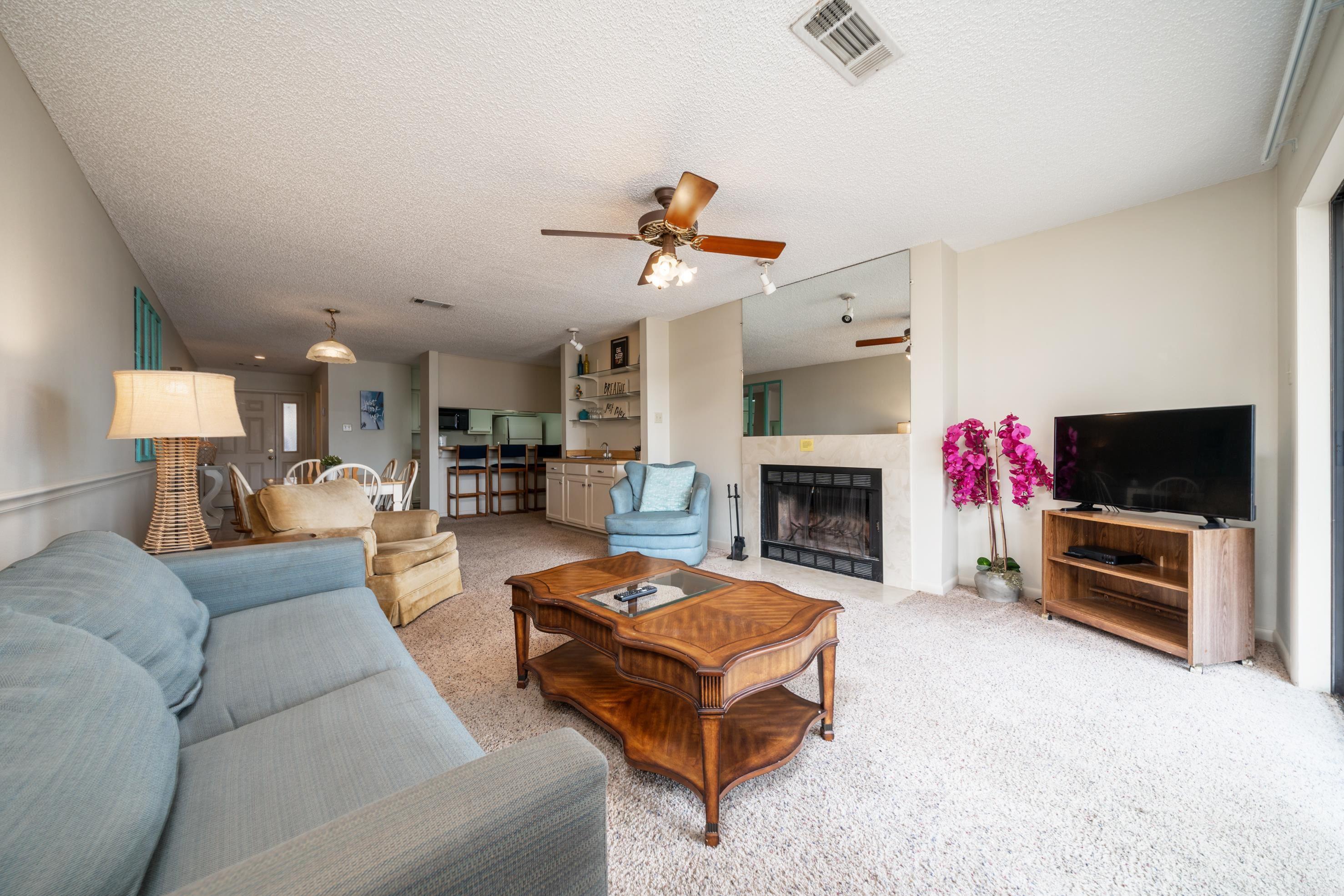 EMERALD ISLE HPR - Residential