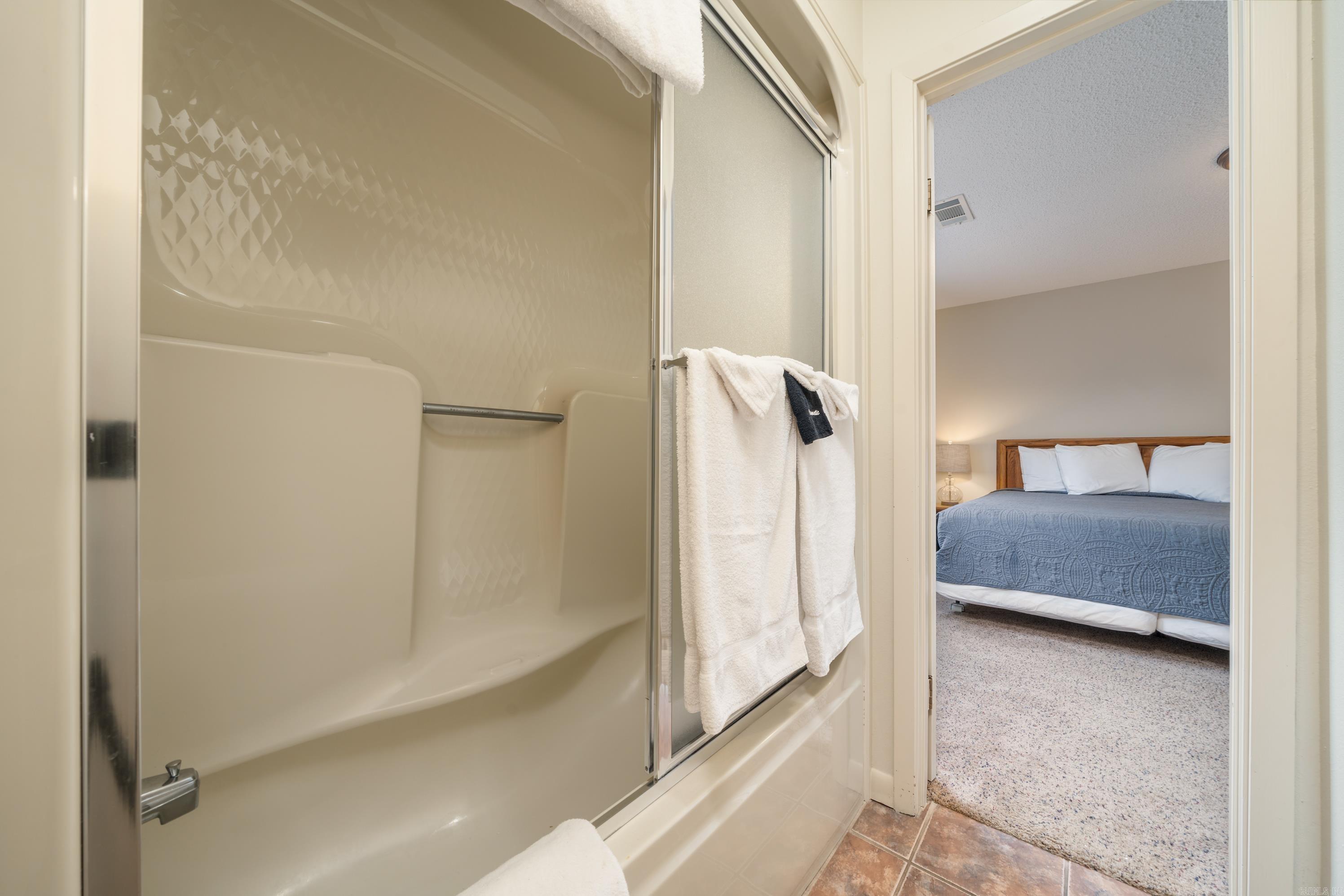 EMERALD ISLE HPR - Residential