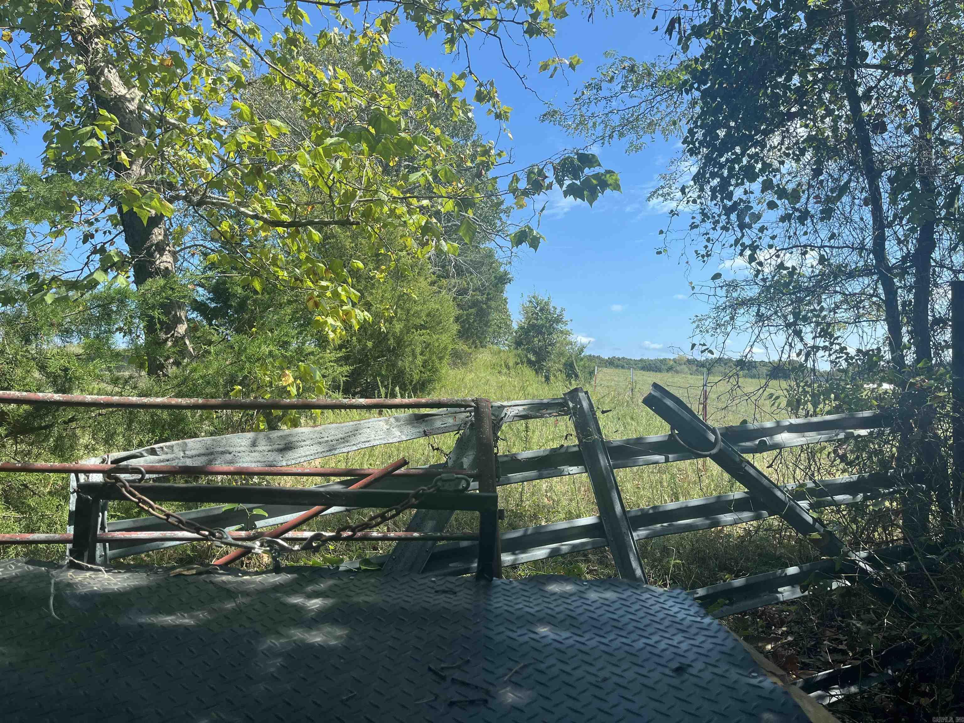 Metes & Bounds - Land