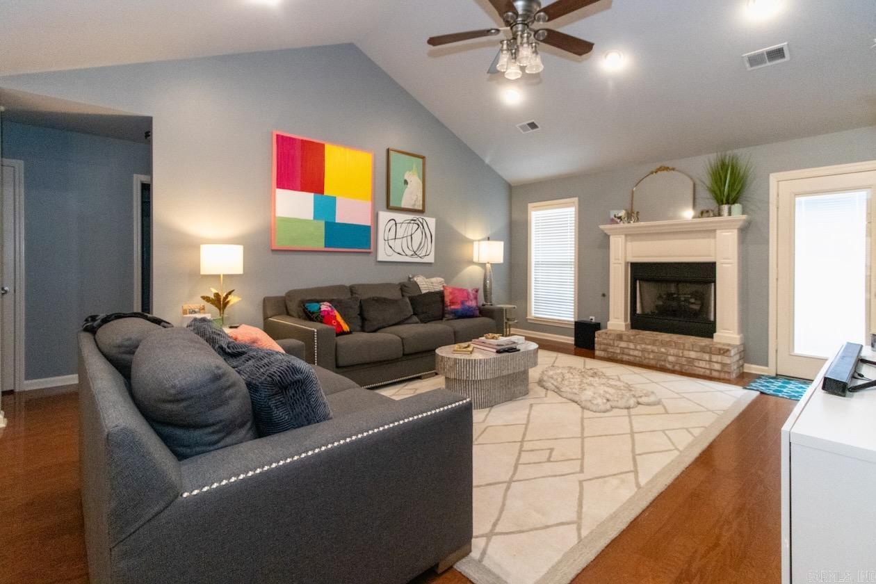 WOODLAND HEIGHTS - Residential