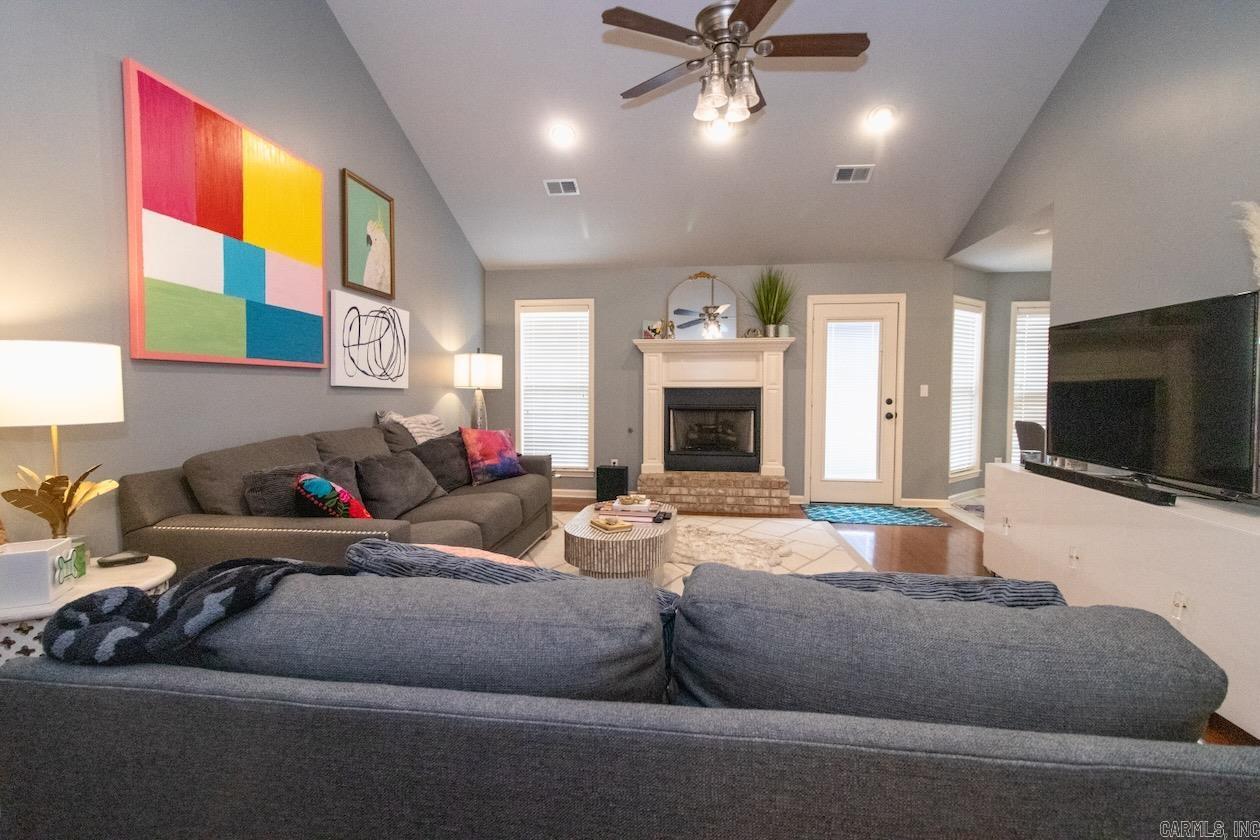 WOODLAND HEIGHTS - Residential