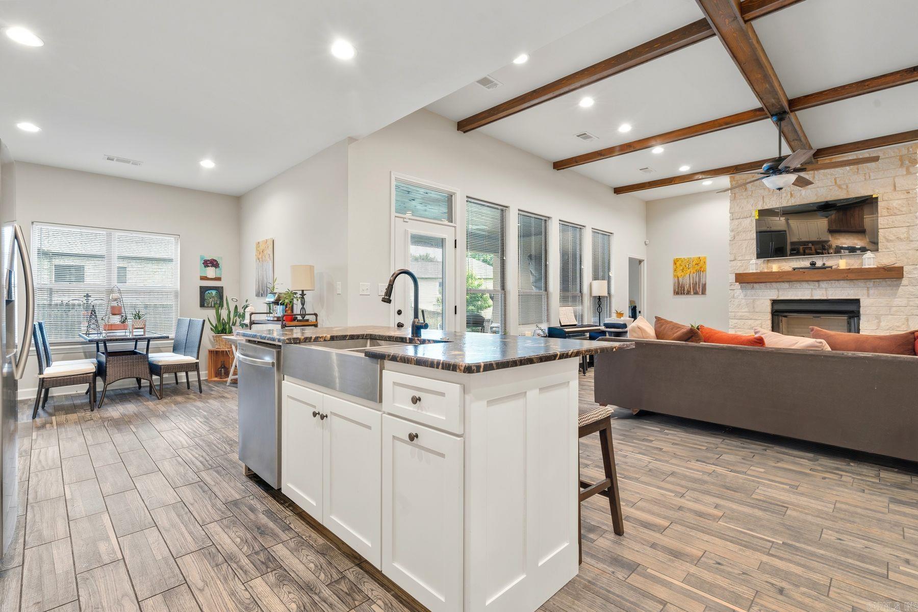 West Oak Village Phase III - Residential