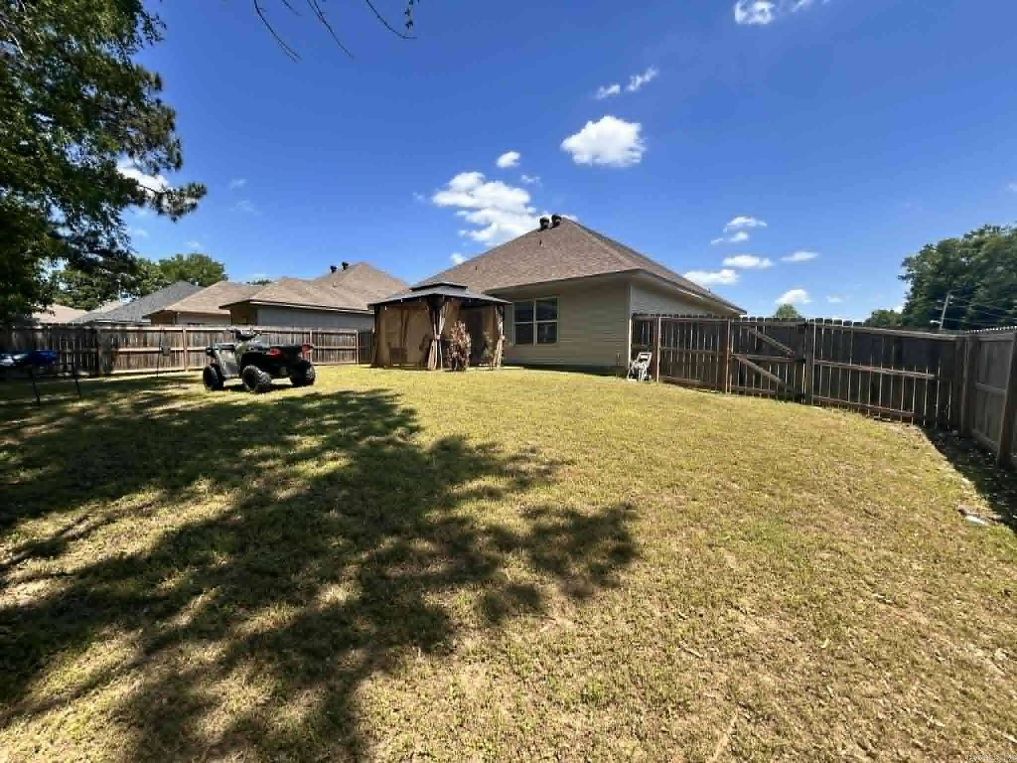 CHATEAUS ON STAGECOACH - Residential