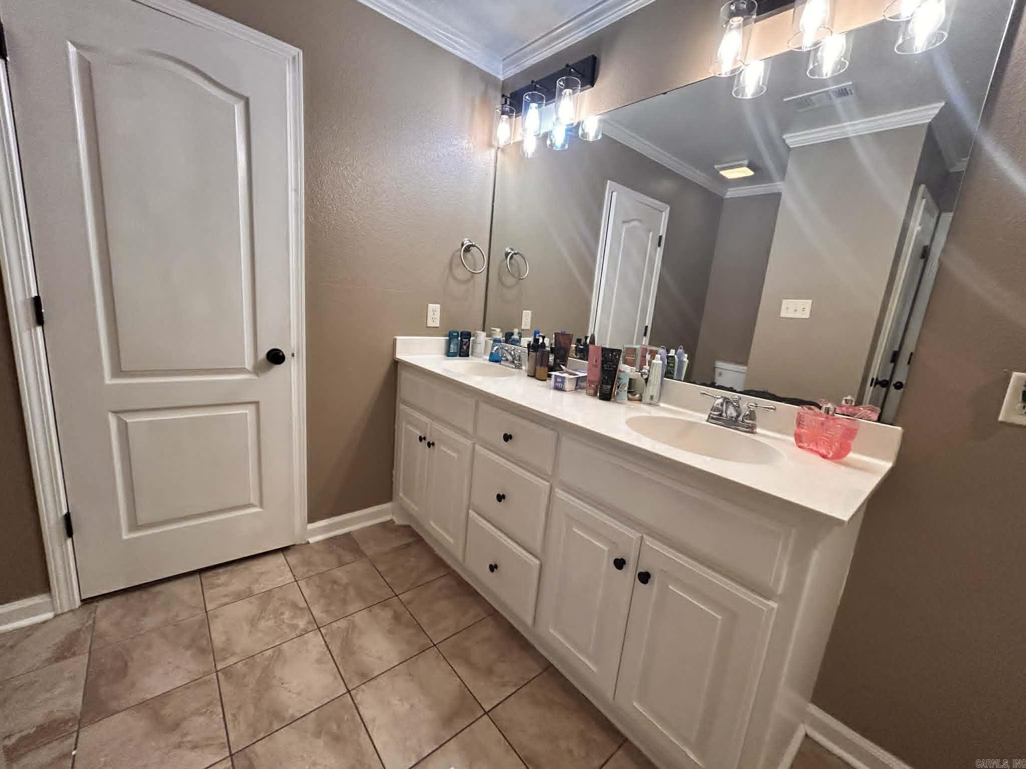 CHATEAUS ON STAGECOACH - Residential