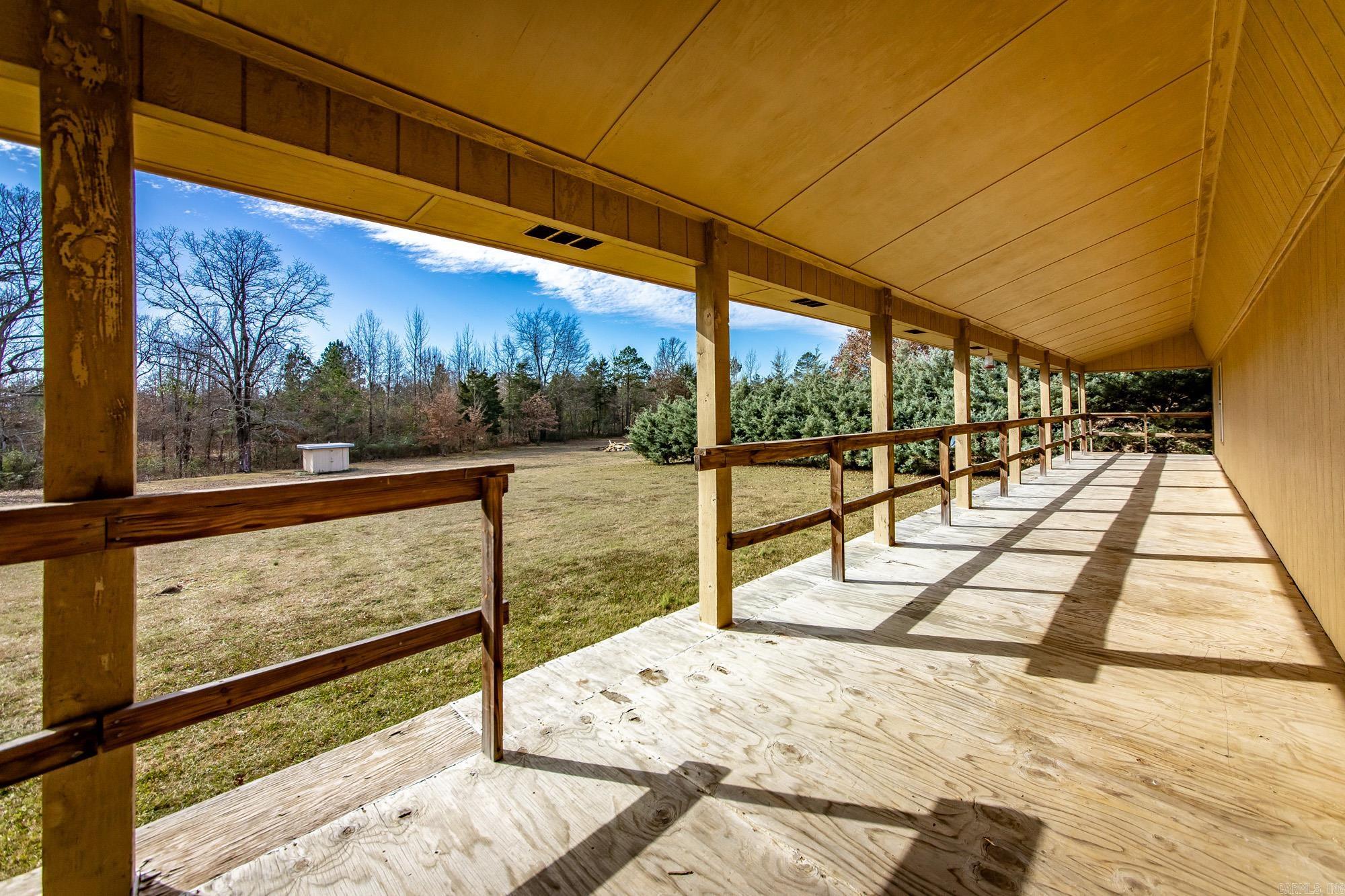 Metes & Bounds - Residential